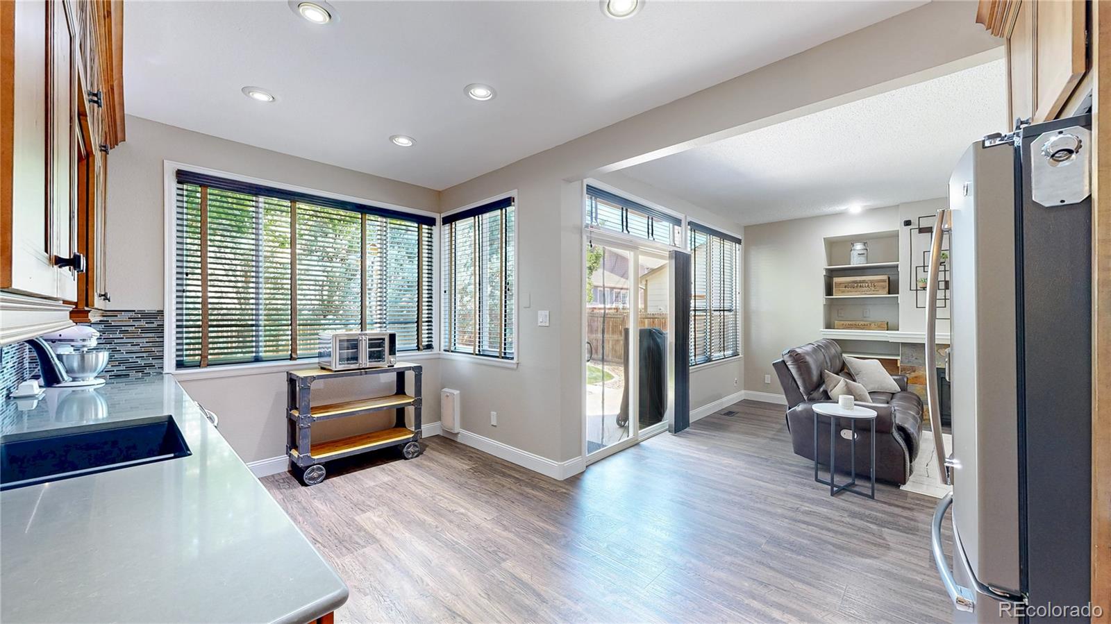 5821 W 114th Place
