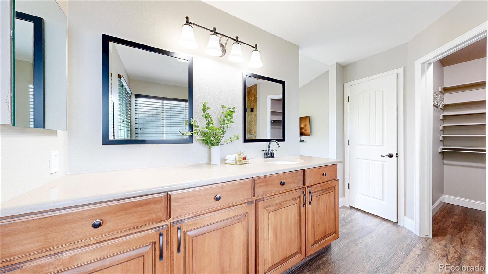 5821 W 114th Place