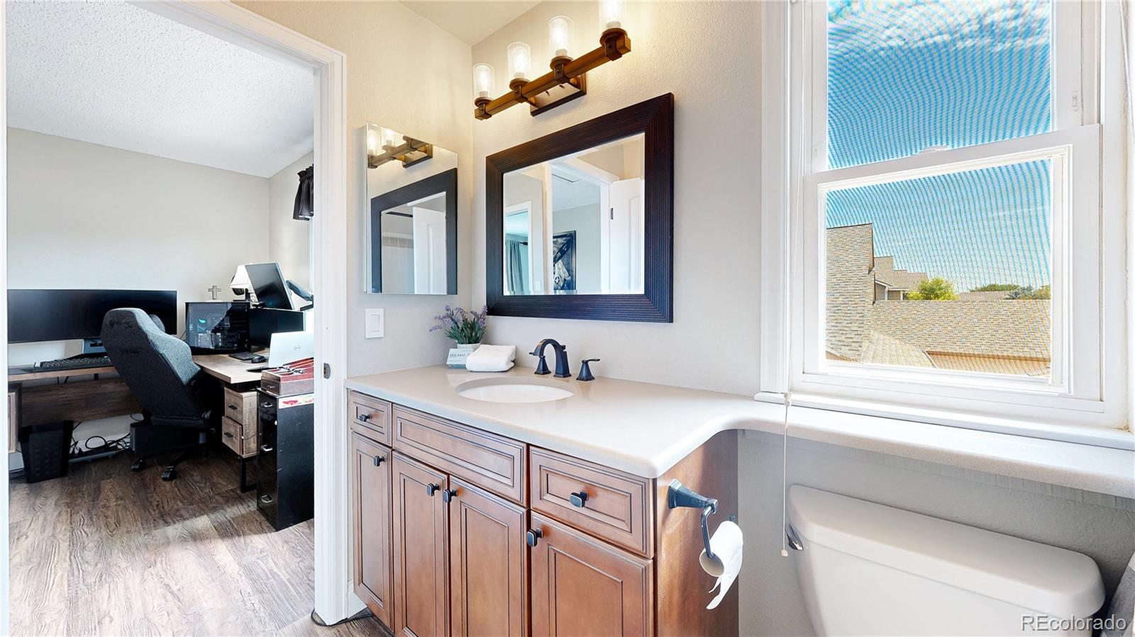 5821 W 114th Place