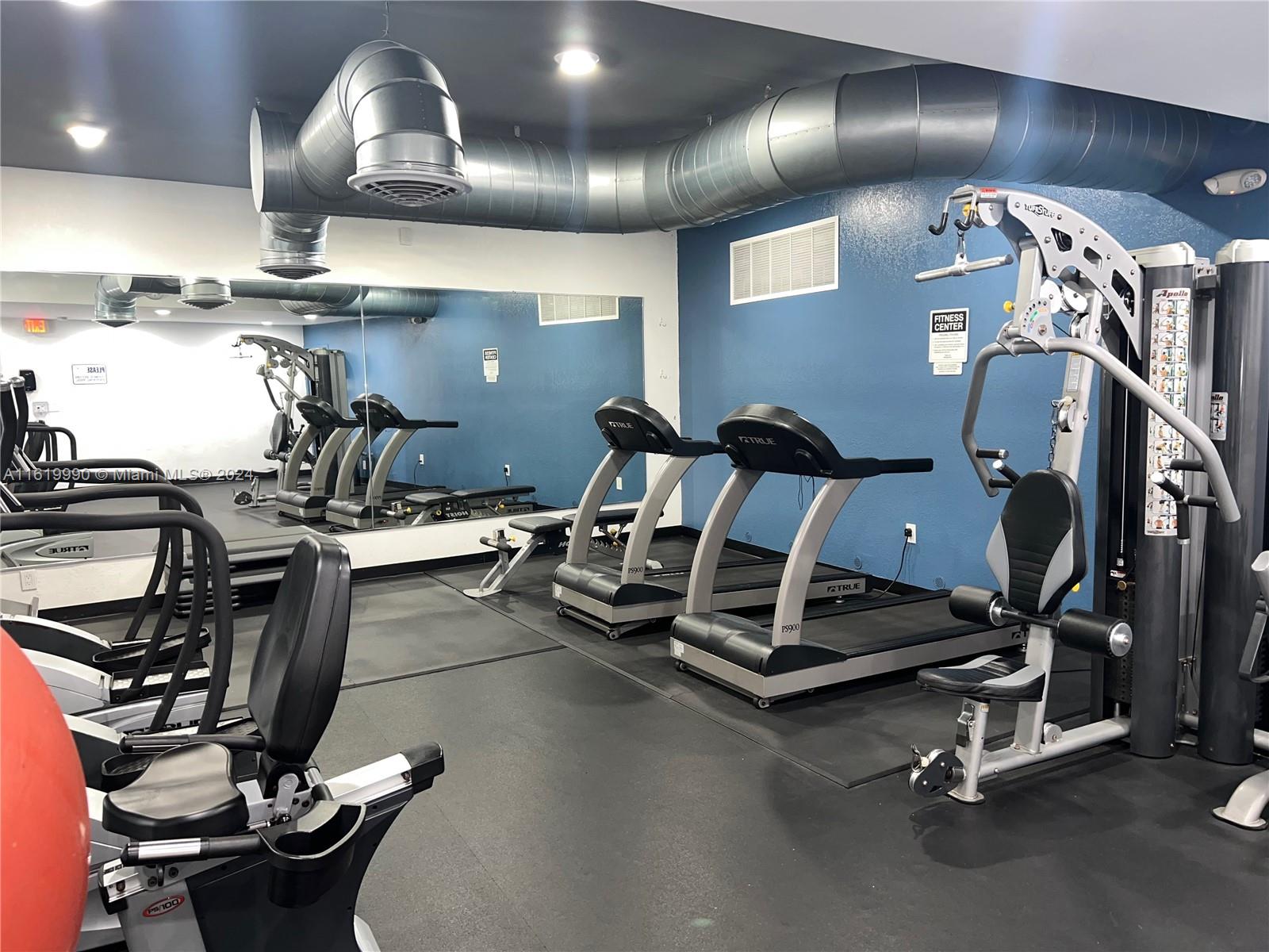 401 Golden Isles Dr # 1106