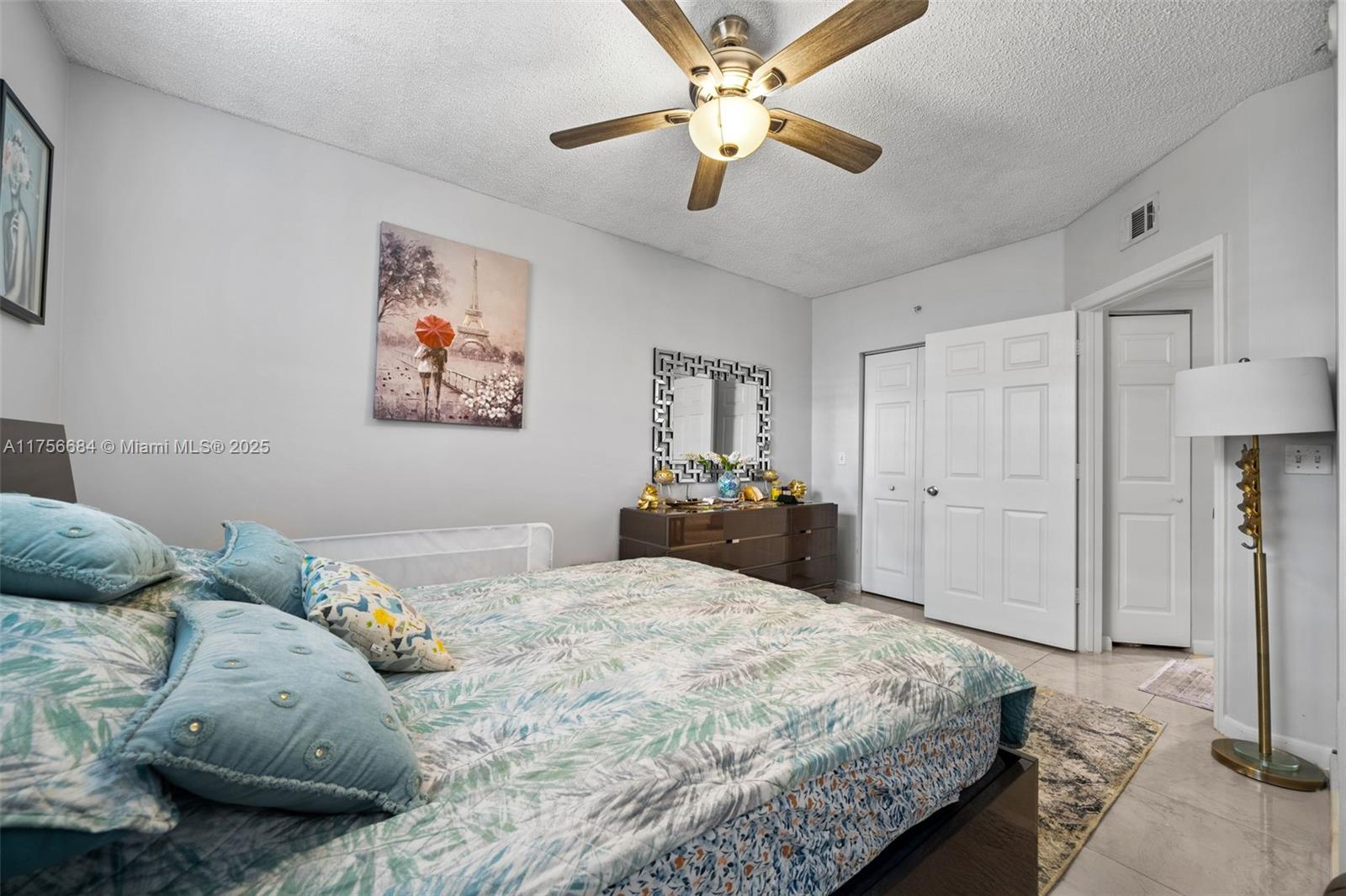 17145 N Bay Rd # 4502