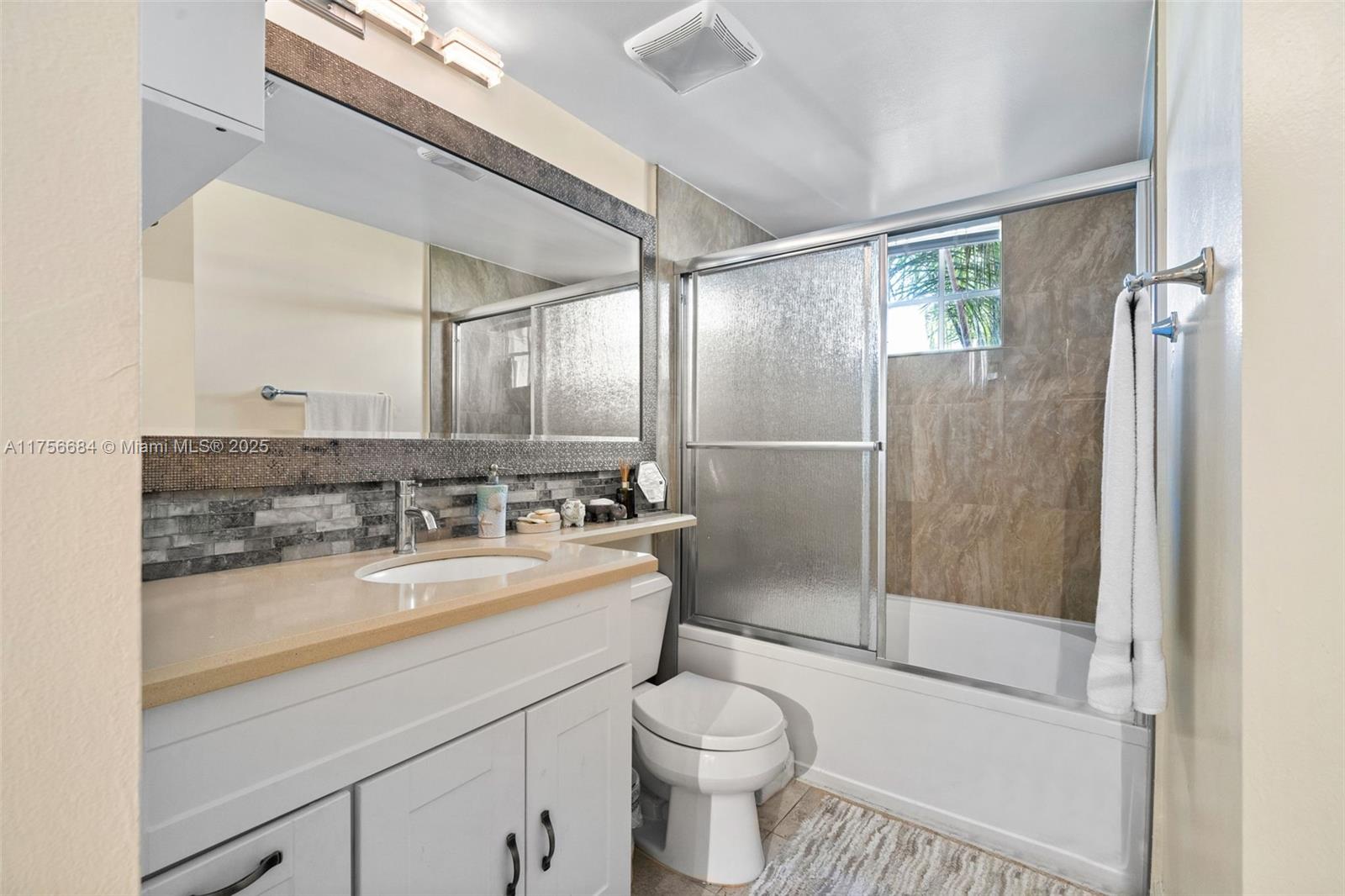 17145 N Bay Rd # 4502