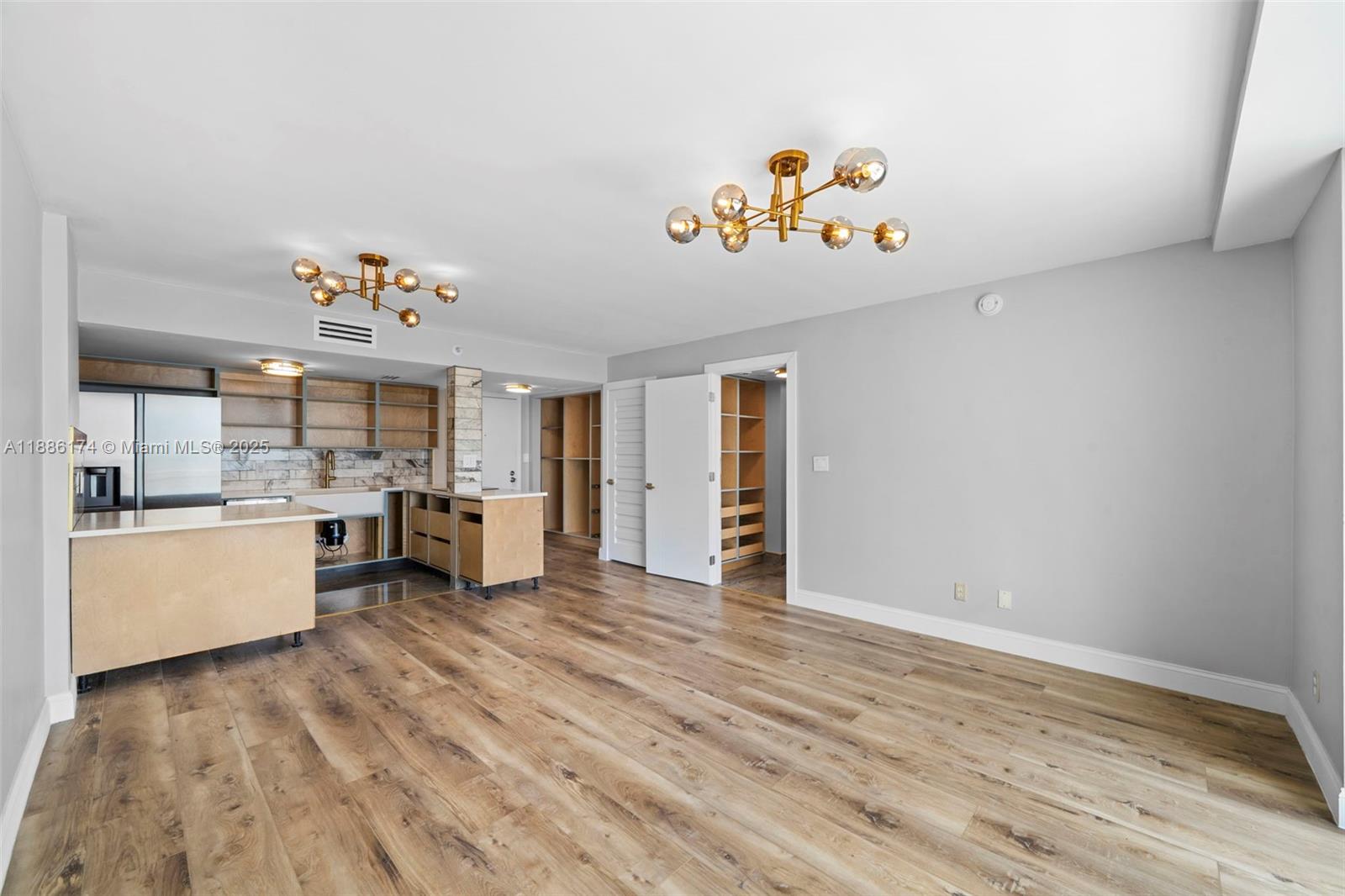 770 Claughton Island Dr # 1706