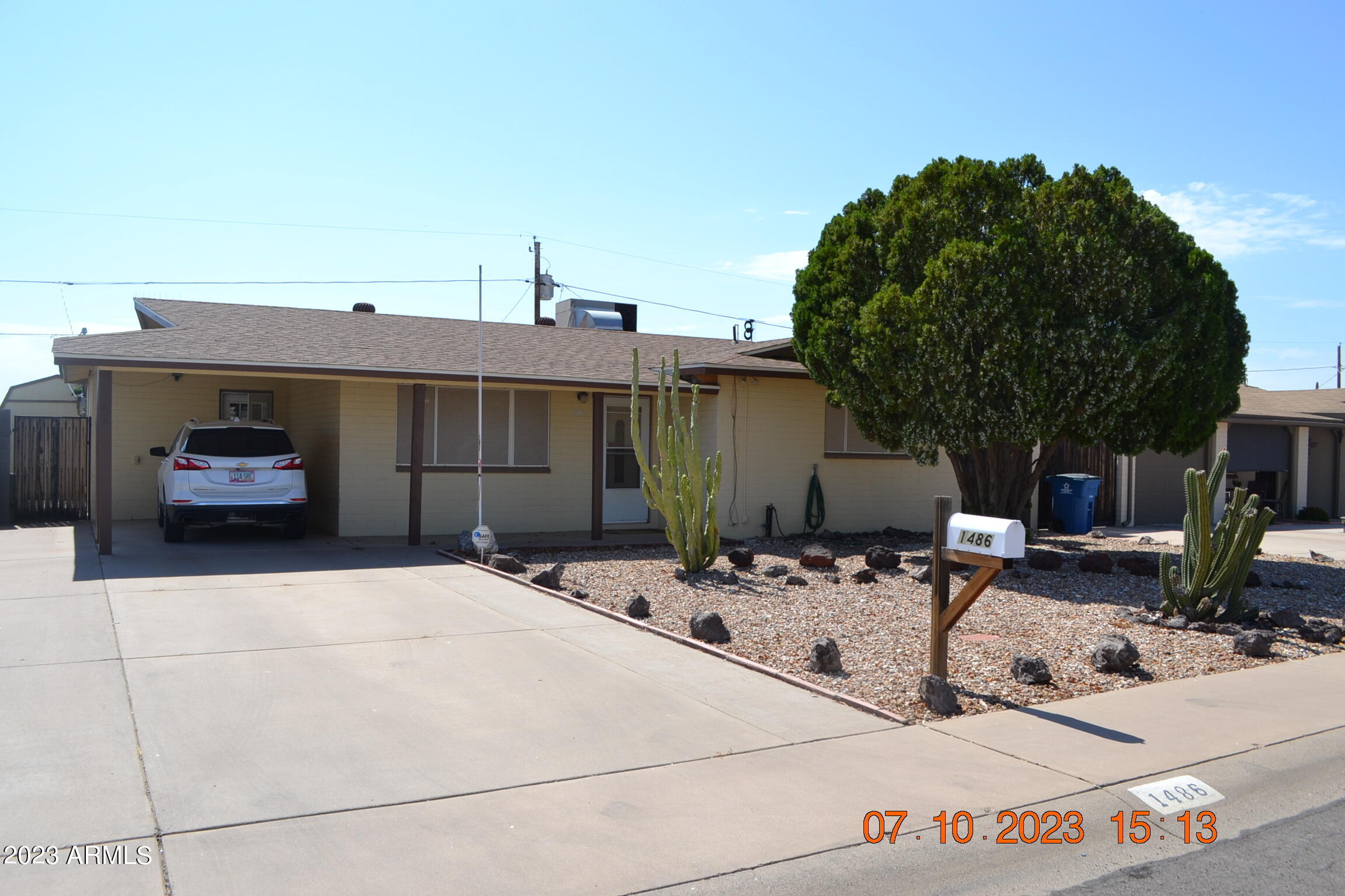 1486 S LAWTHER Drive