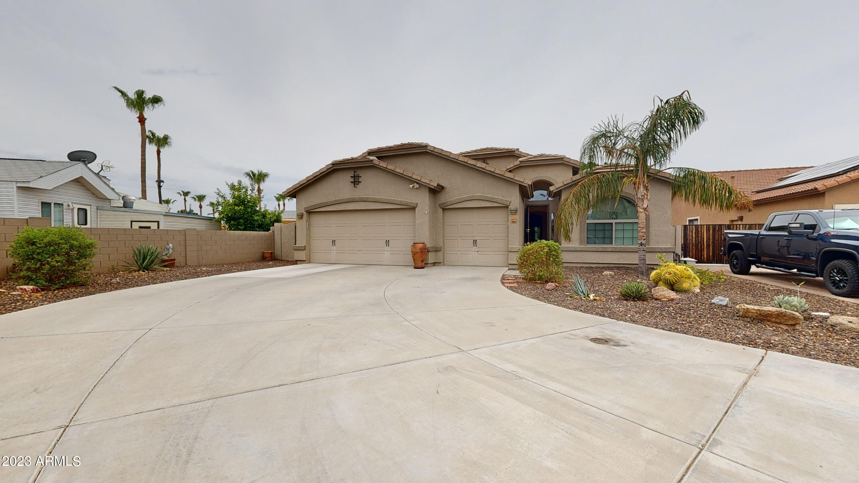 988 S DEL RIO Court