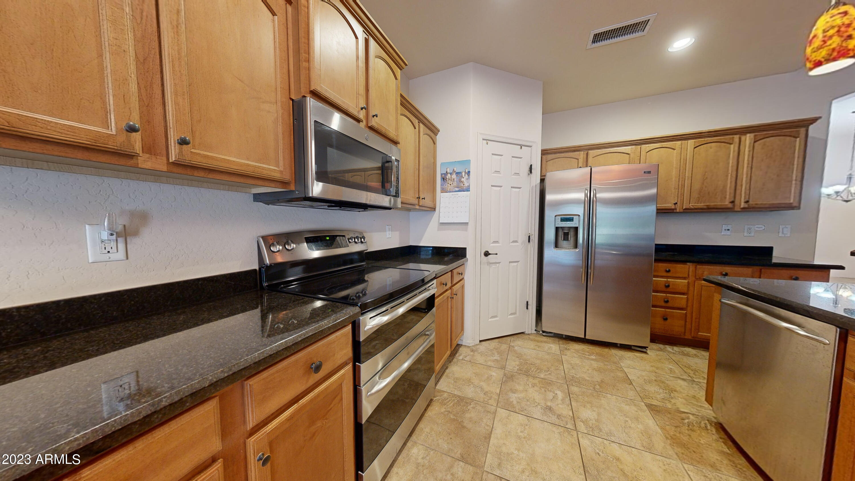 988 S DEL RIO Court