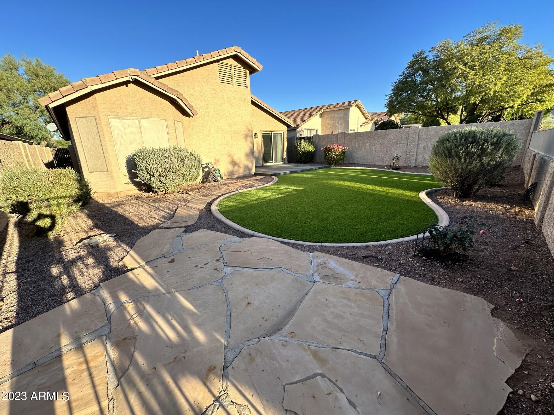 5065 S LOUIE LAMOUR Drive