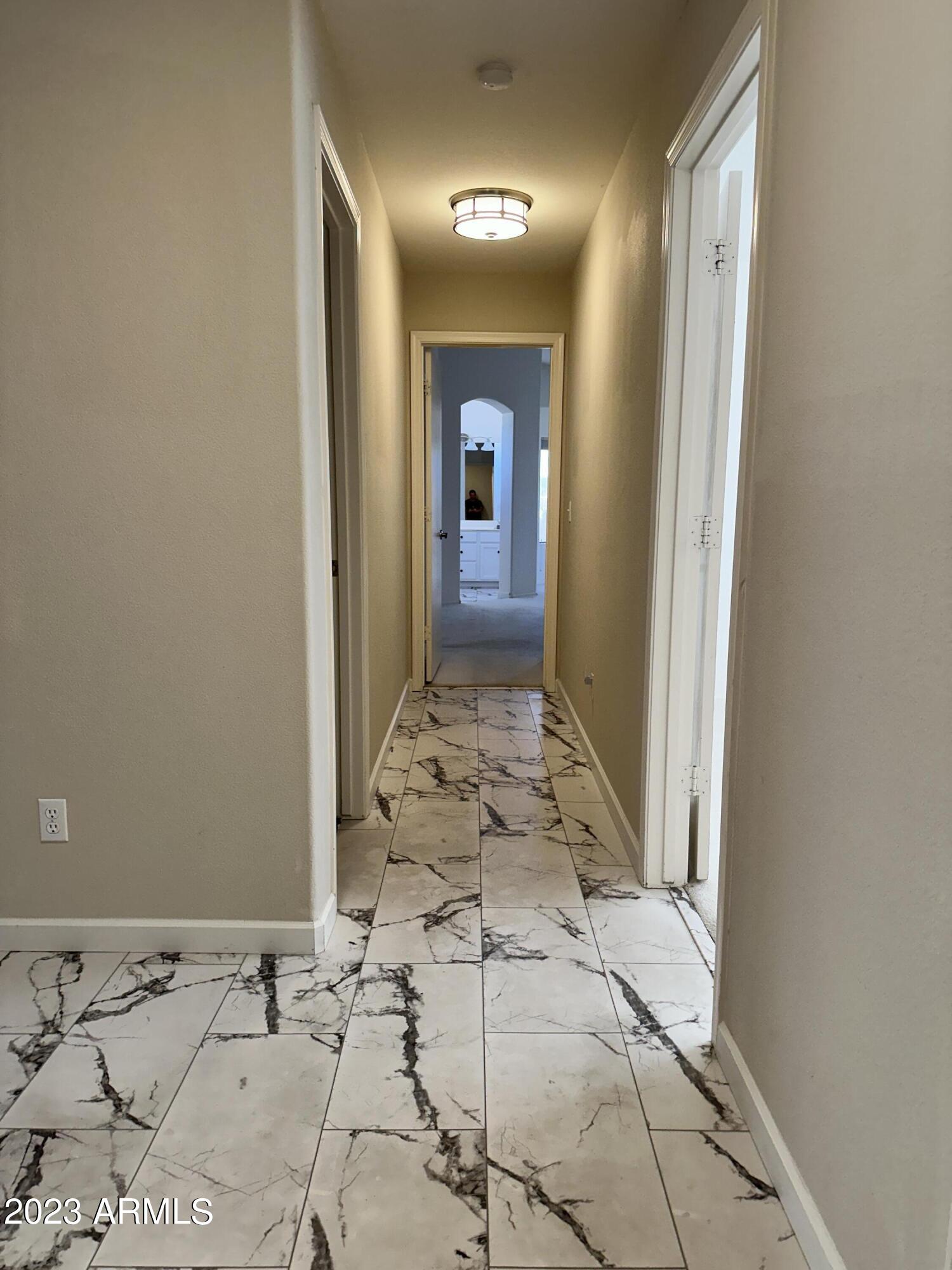 5065 S LOUIE LAMOUR Drive