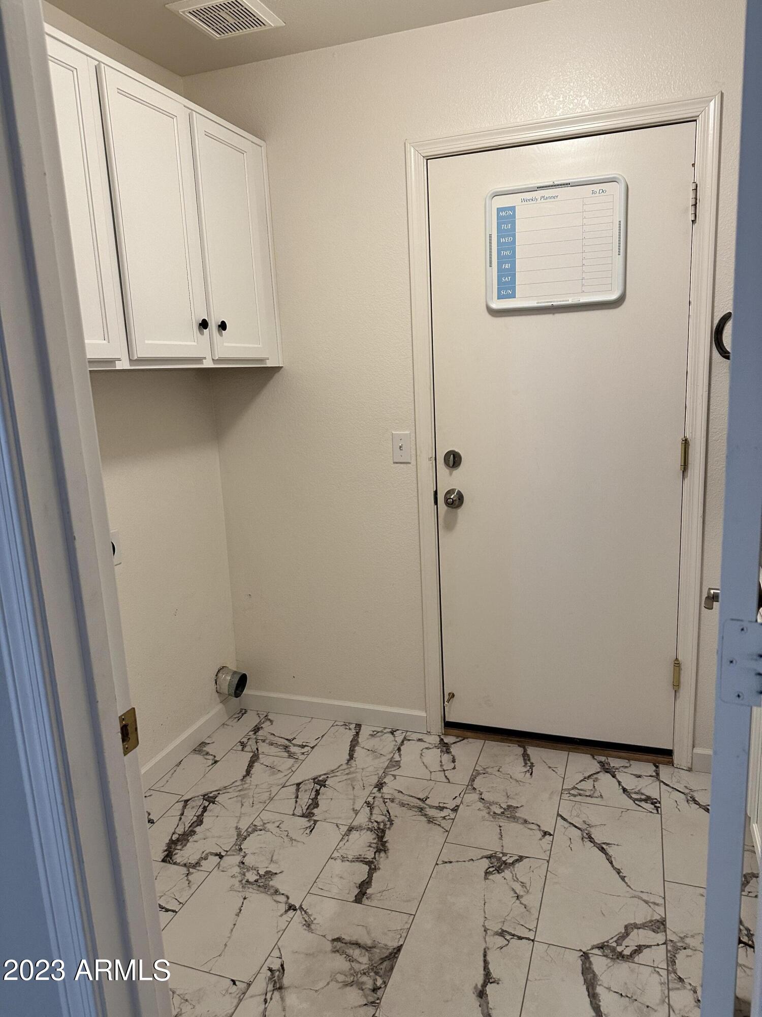 5065 S LOUIE LAMOUR Drive