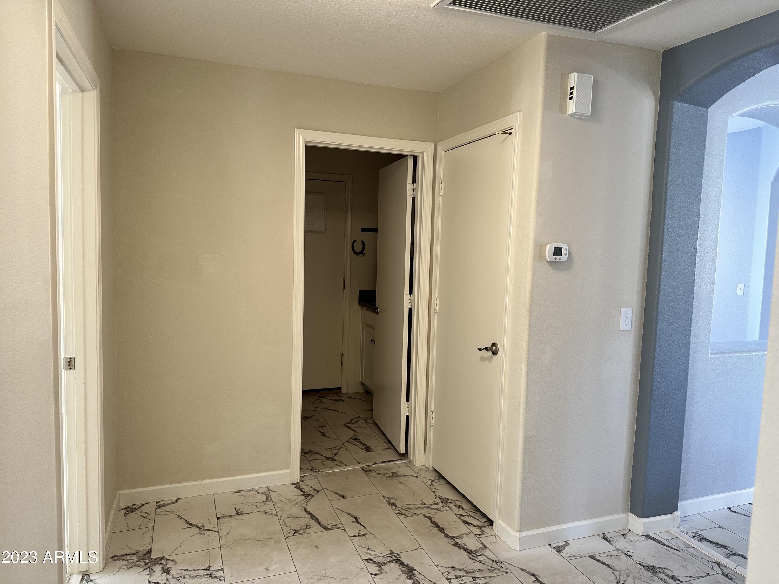 5065 S LOUIE LAMOUR Drive