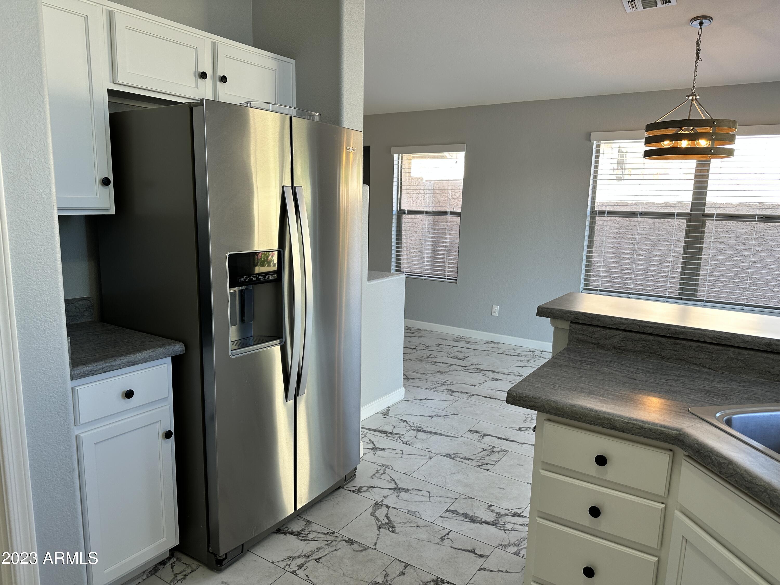 5065 S LOUIE LAMOUR Drive