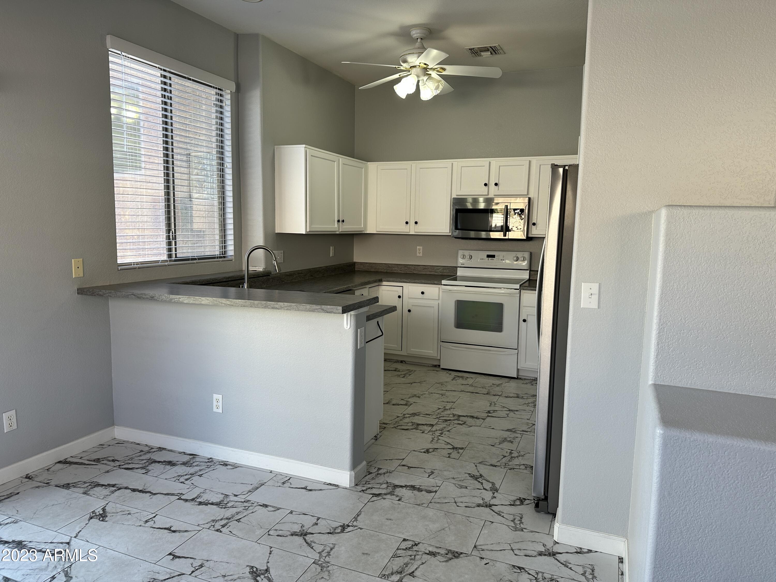 5065 S LOUIE LAMOUR Drive