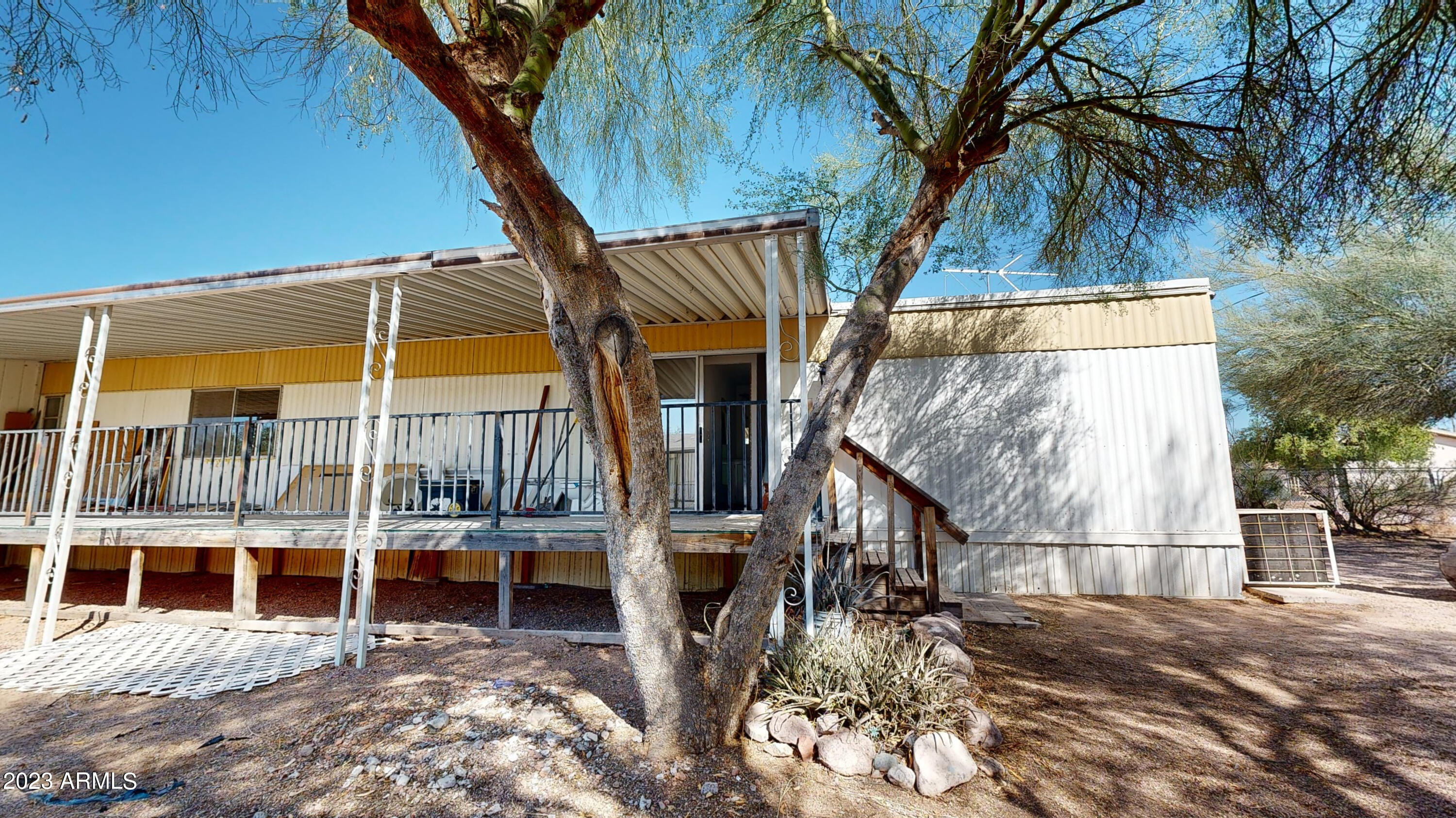 2503 W TEPEE Street