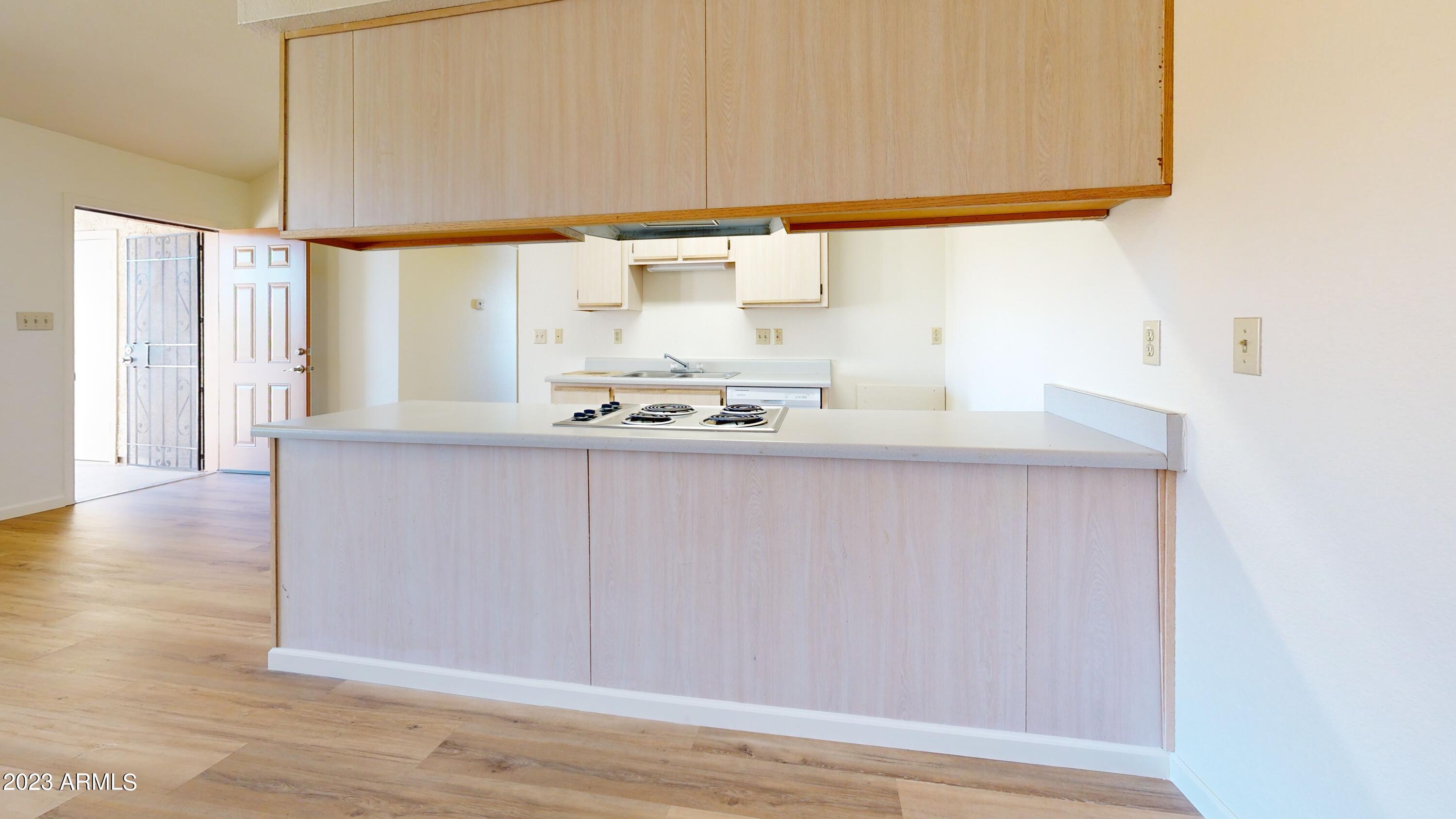 1440 N IDAHO Road Unit: 2062
