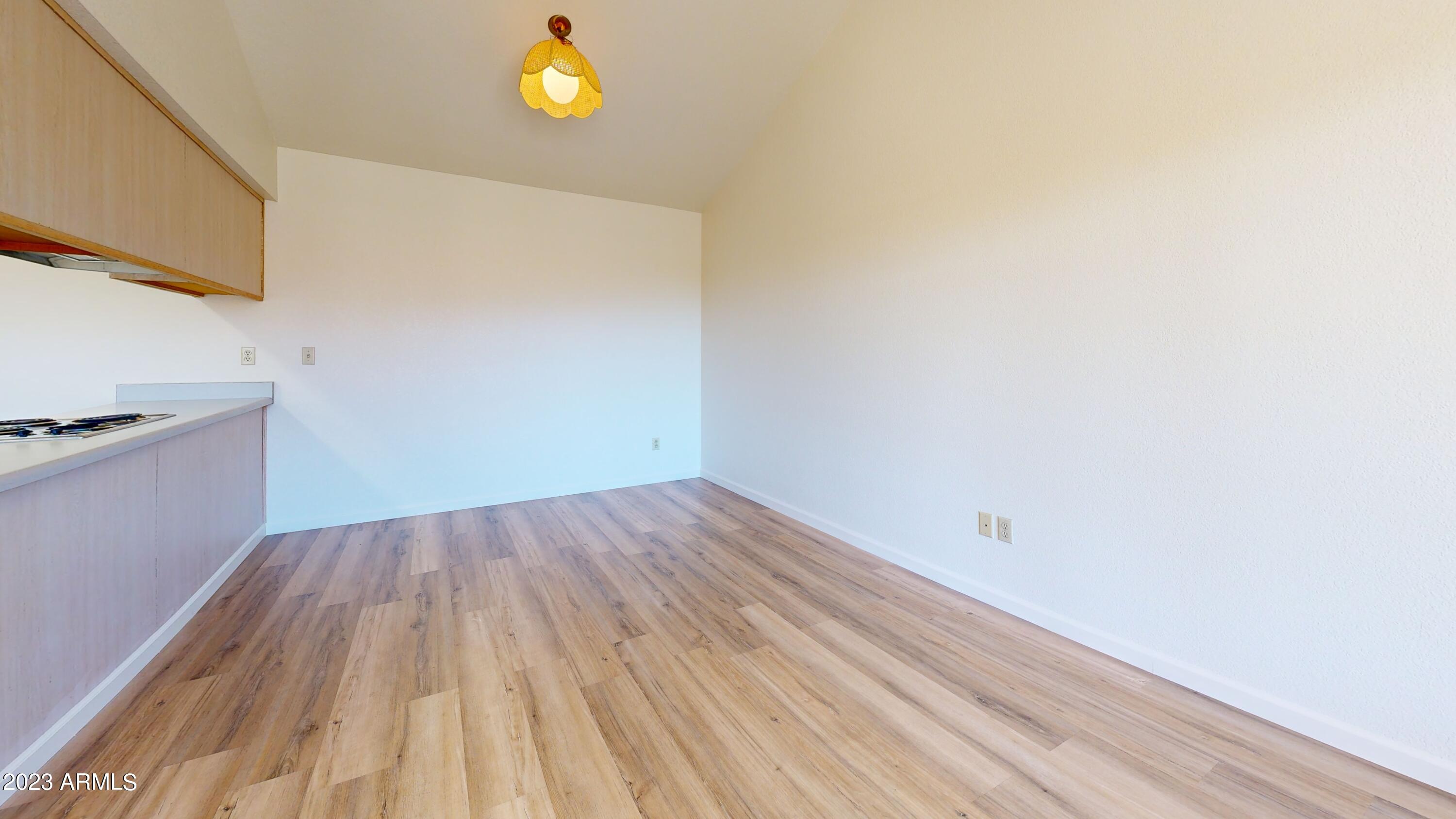 1440 N IDAHO Road Unit: 2062