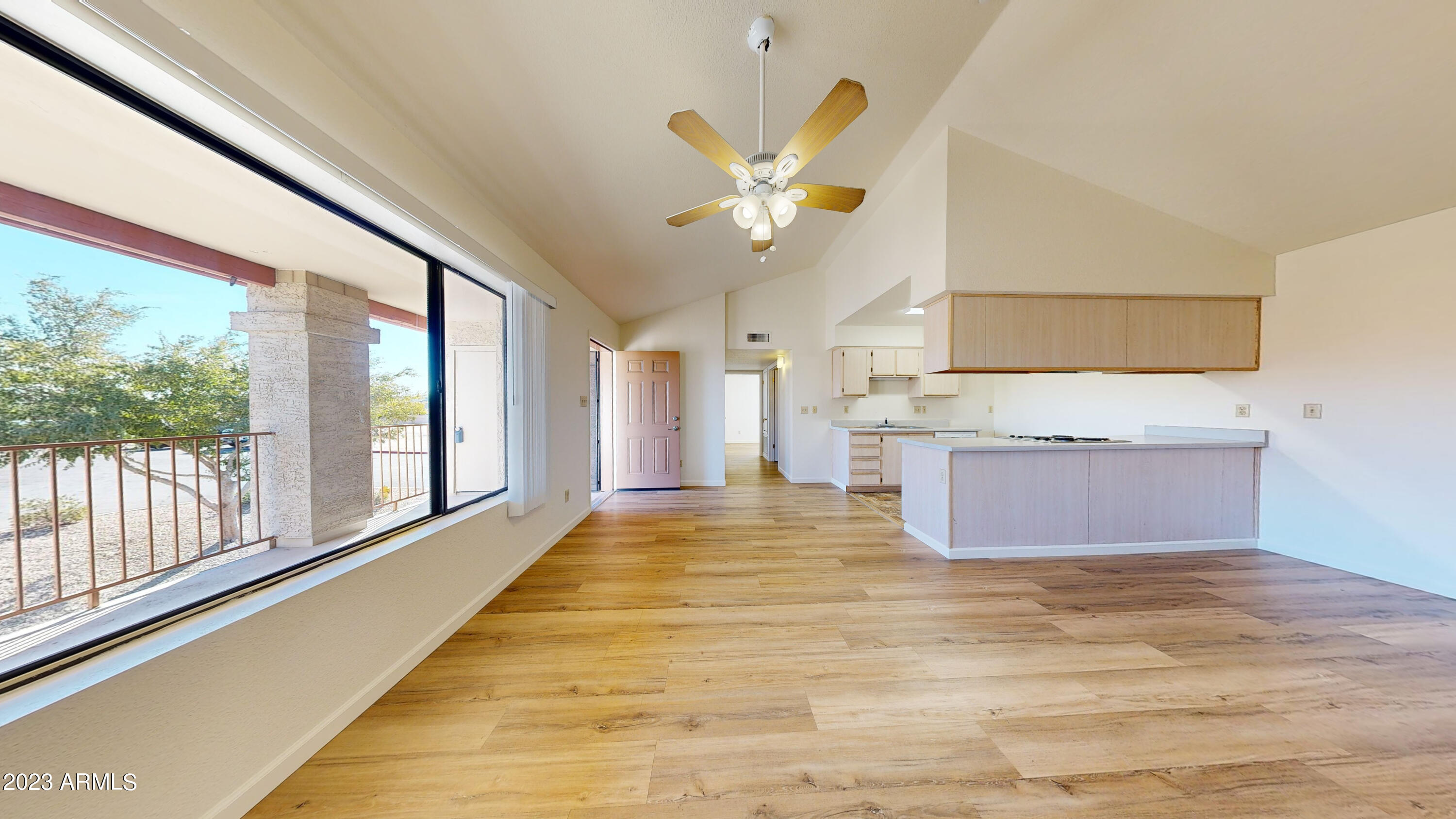 1440 N IDAHO Road Unit: 2062