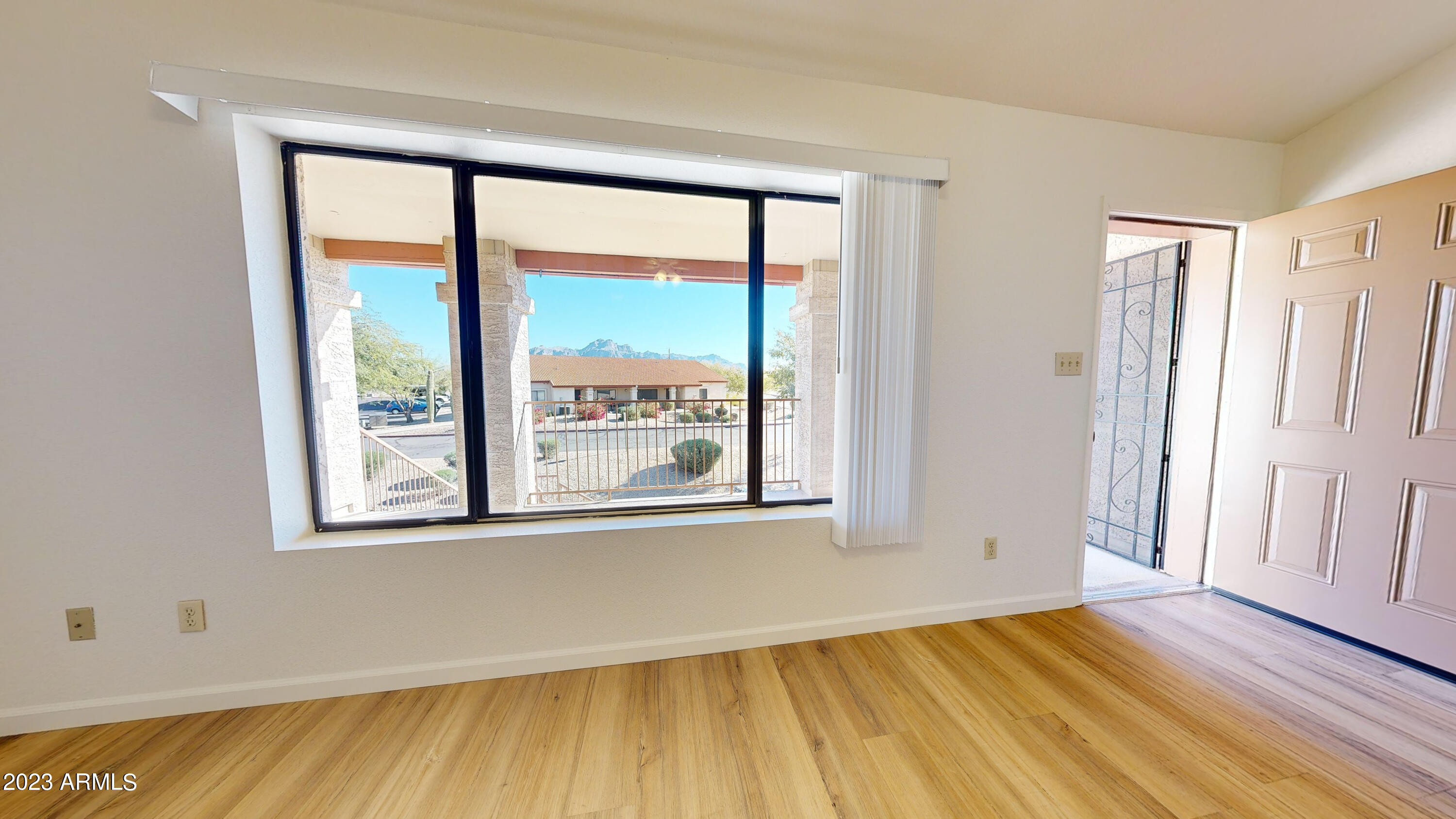 1440 N IDAHO Road Unit: 2062