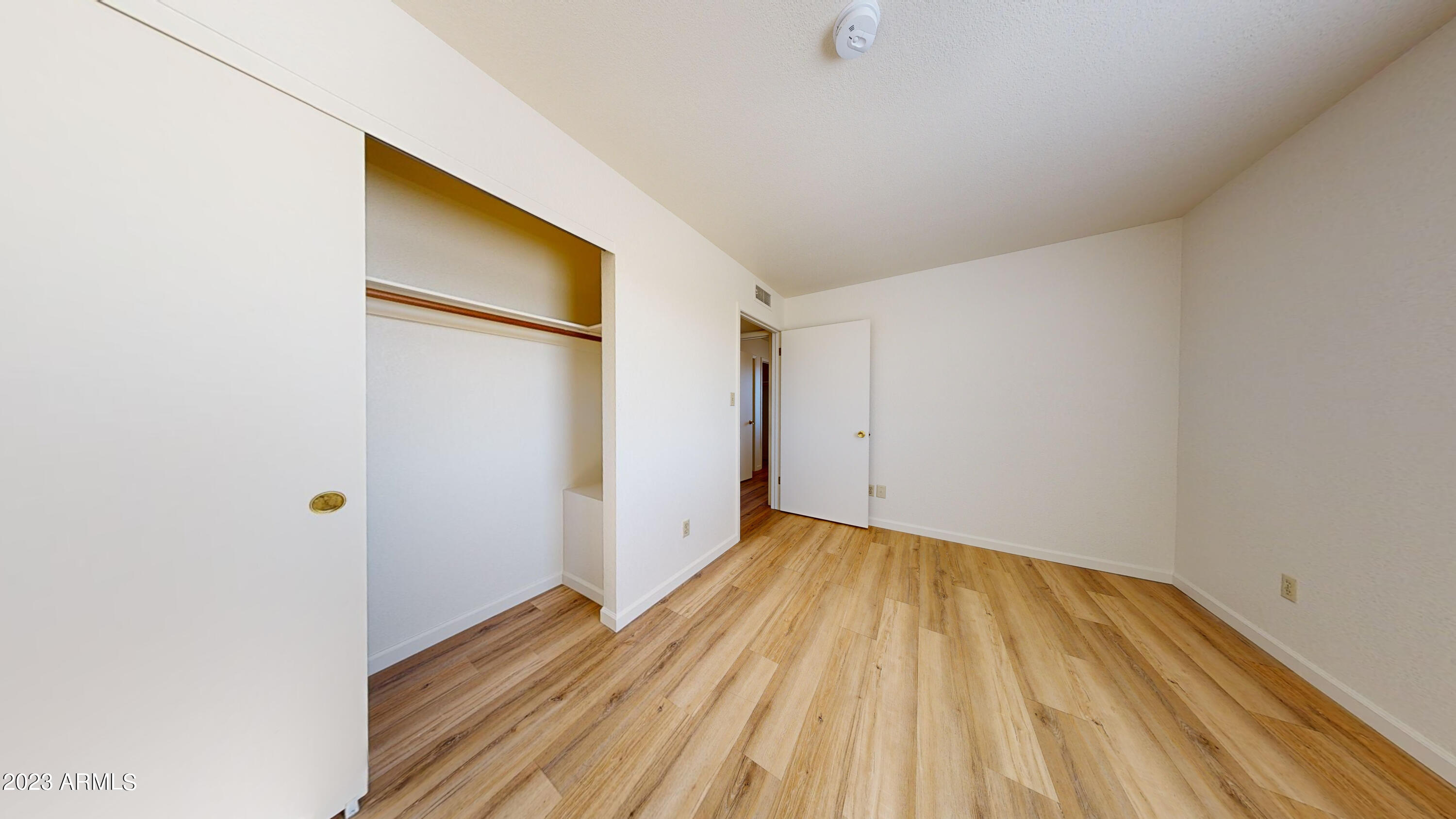1440 N IDAHO Road Unit: 2062