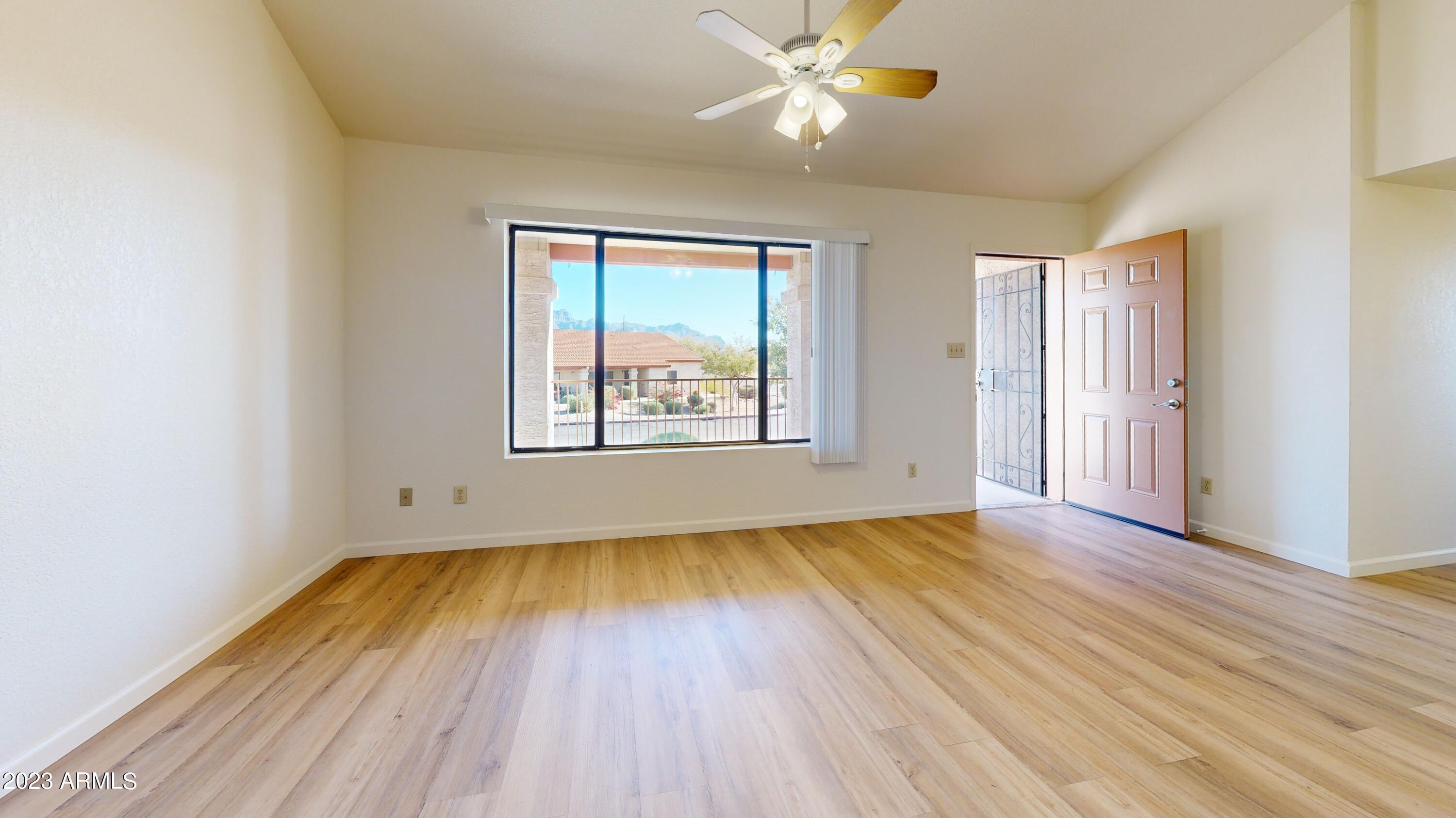 1440 N IDAHO Road Unit: 2062