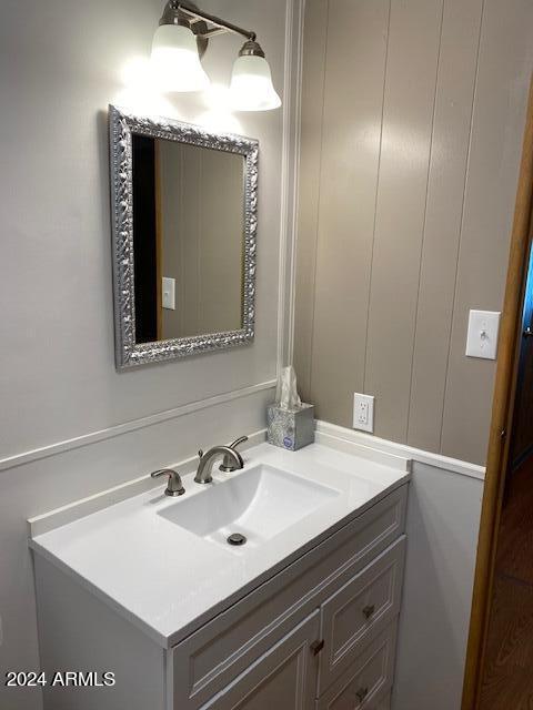 2605 S Tomahawk Road Unit: 33