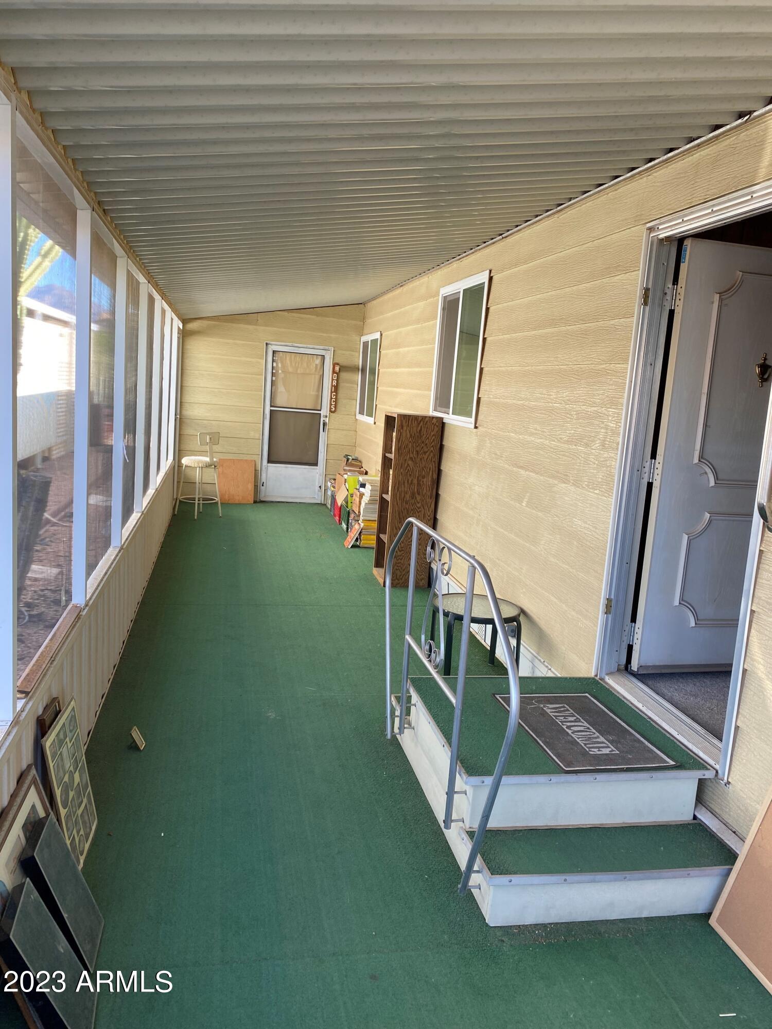 2605 S Tomahawk Road Unit: 33