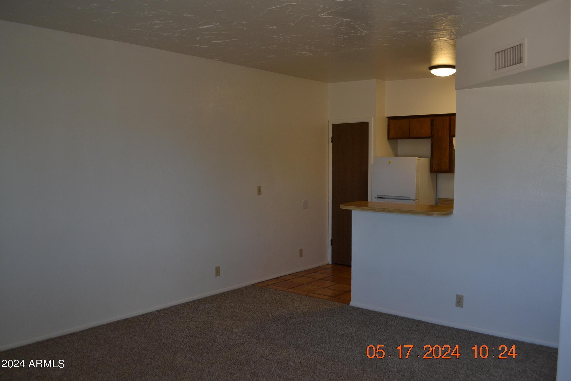 585 W 20TH Avenue # 1