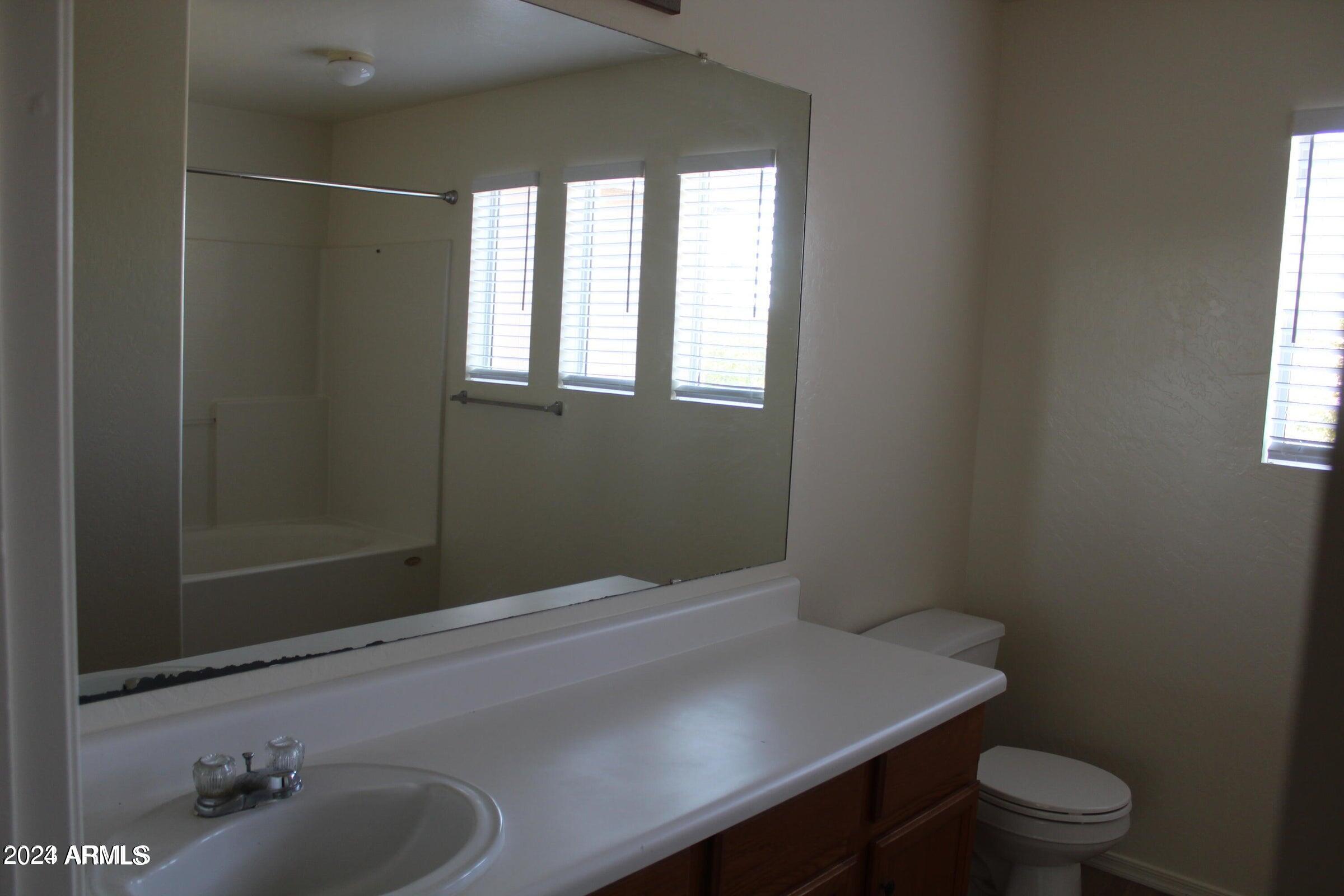 2688 W IRONSTONE Avenue