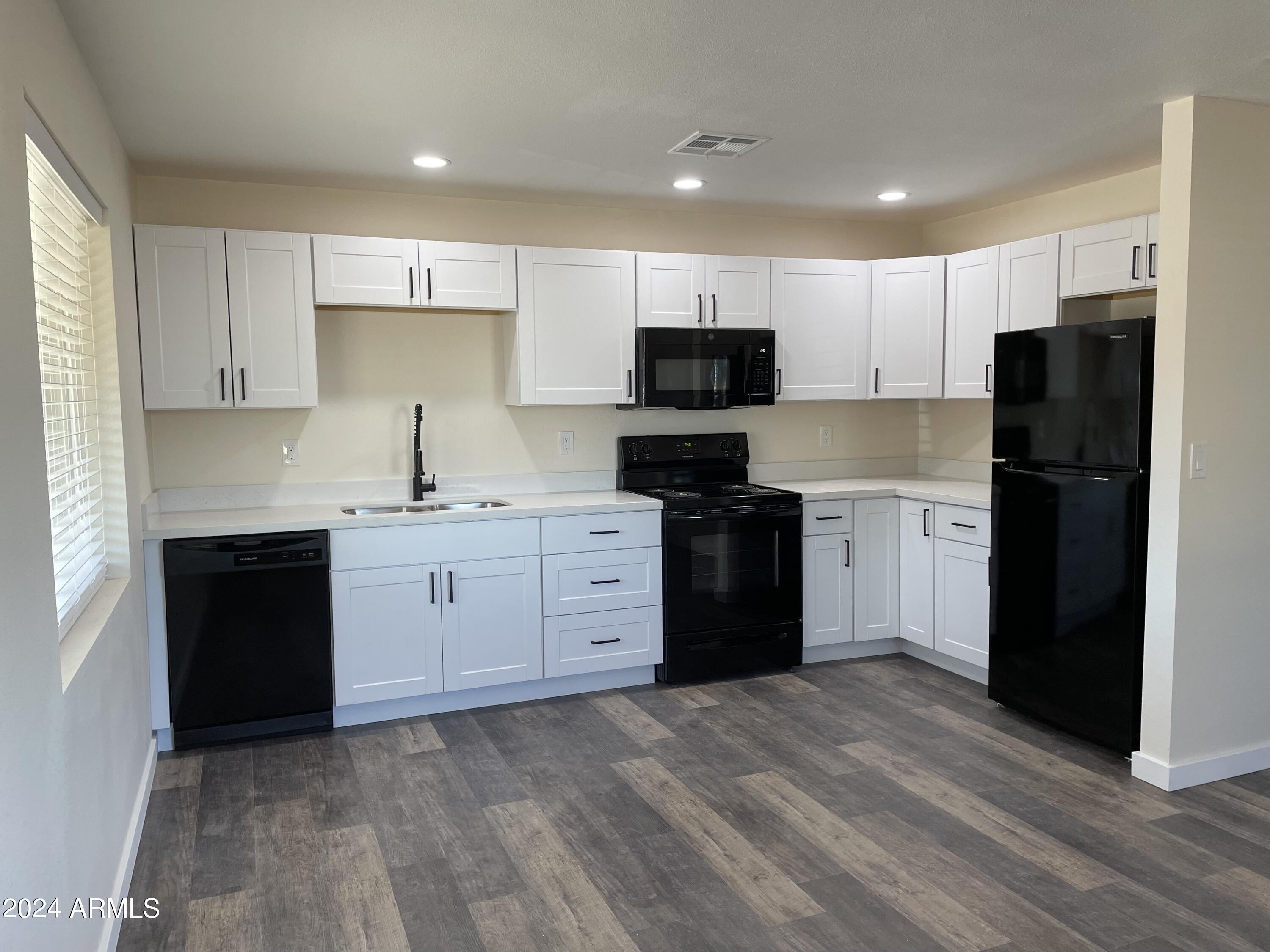 44 N MOUNTAIN Road # 4