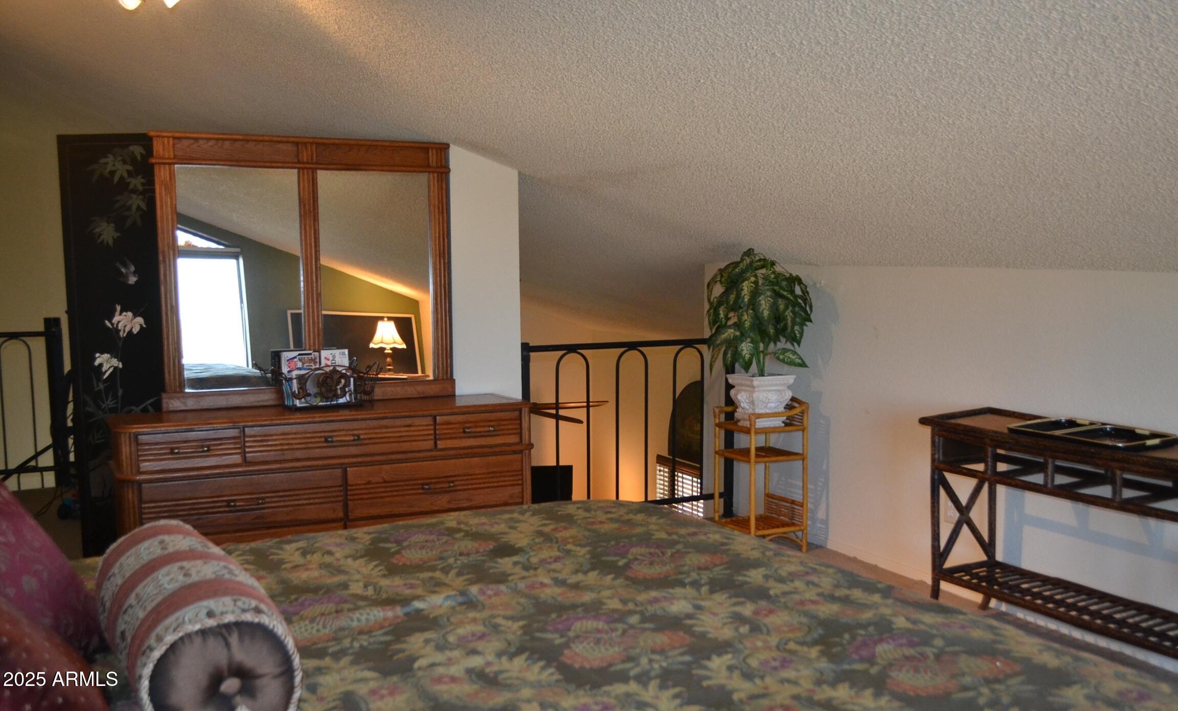 1440 N IDAHO Road # 2044