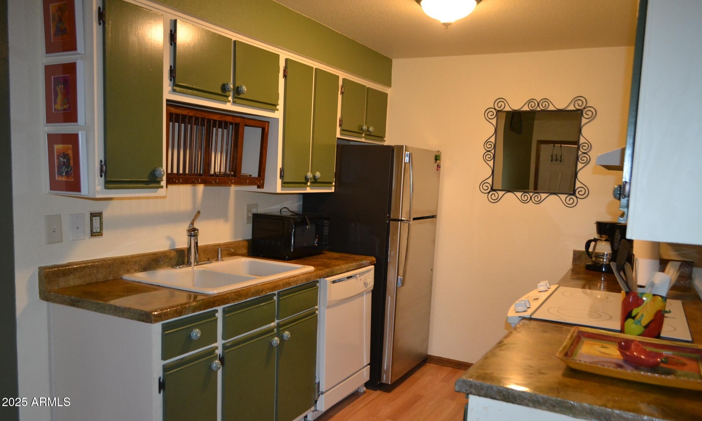 1440 N IDAHO Road # 2044