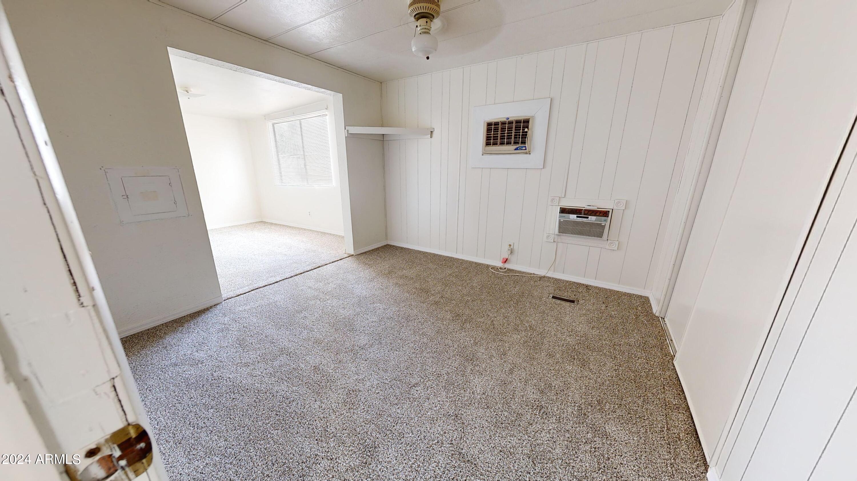 143 N 88TH Place