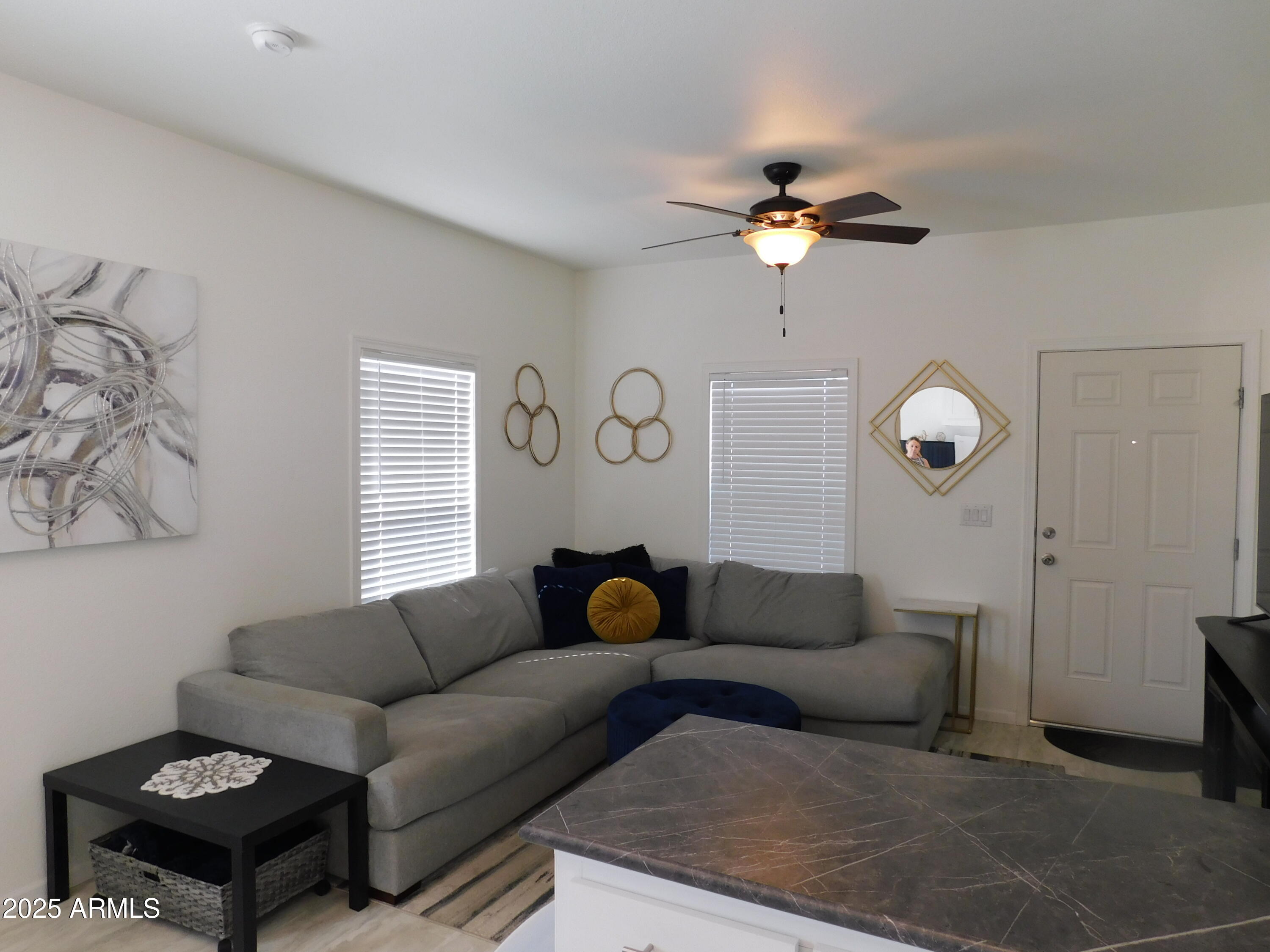 925 N Plaza Drive, 92