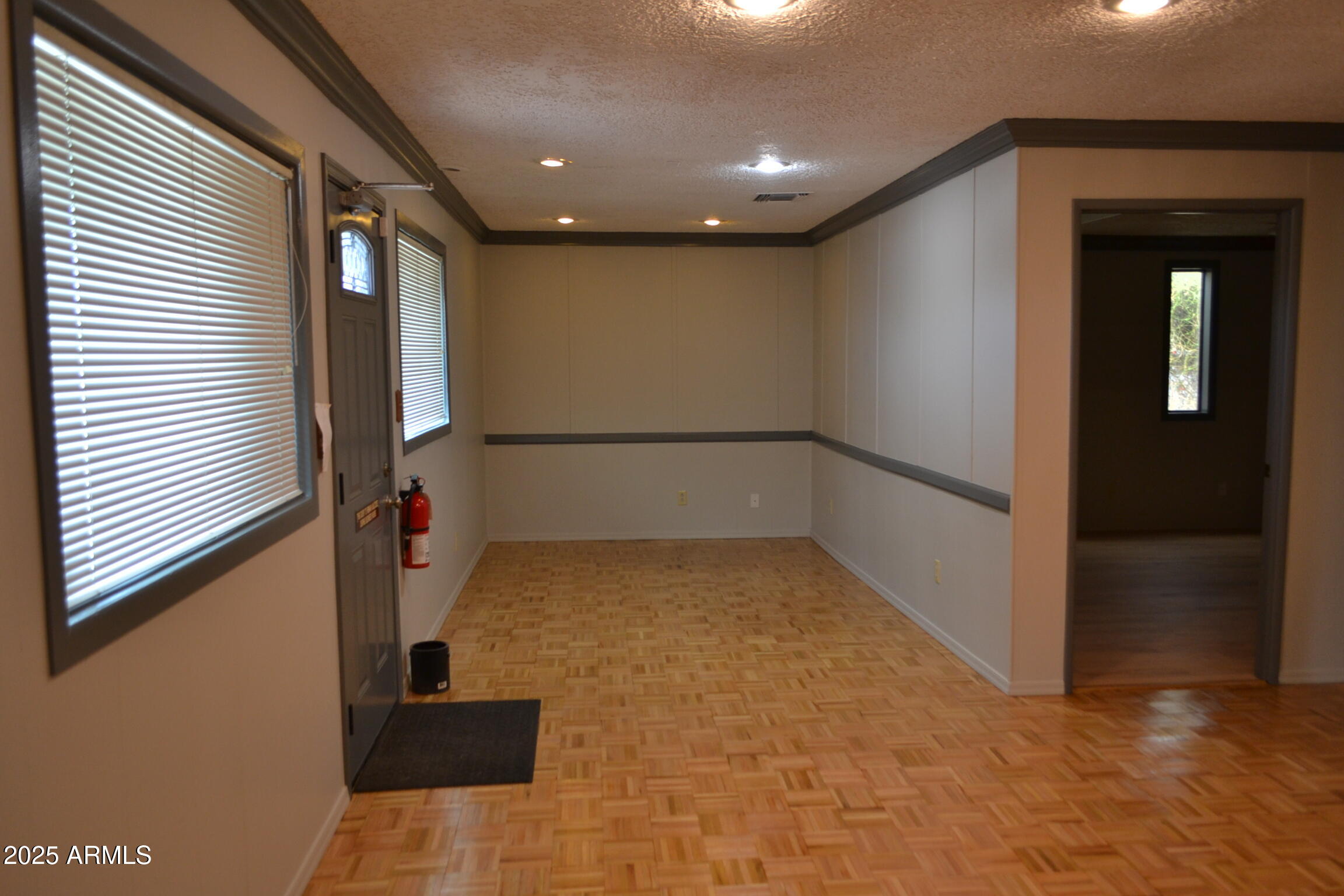 275 N PLAZA Drive