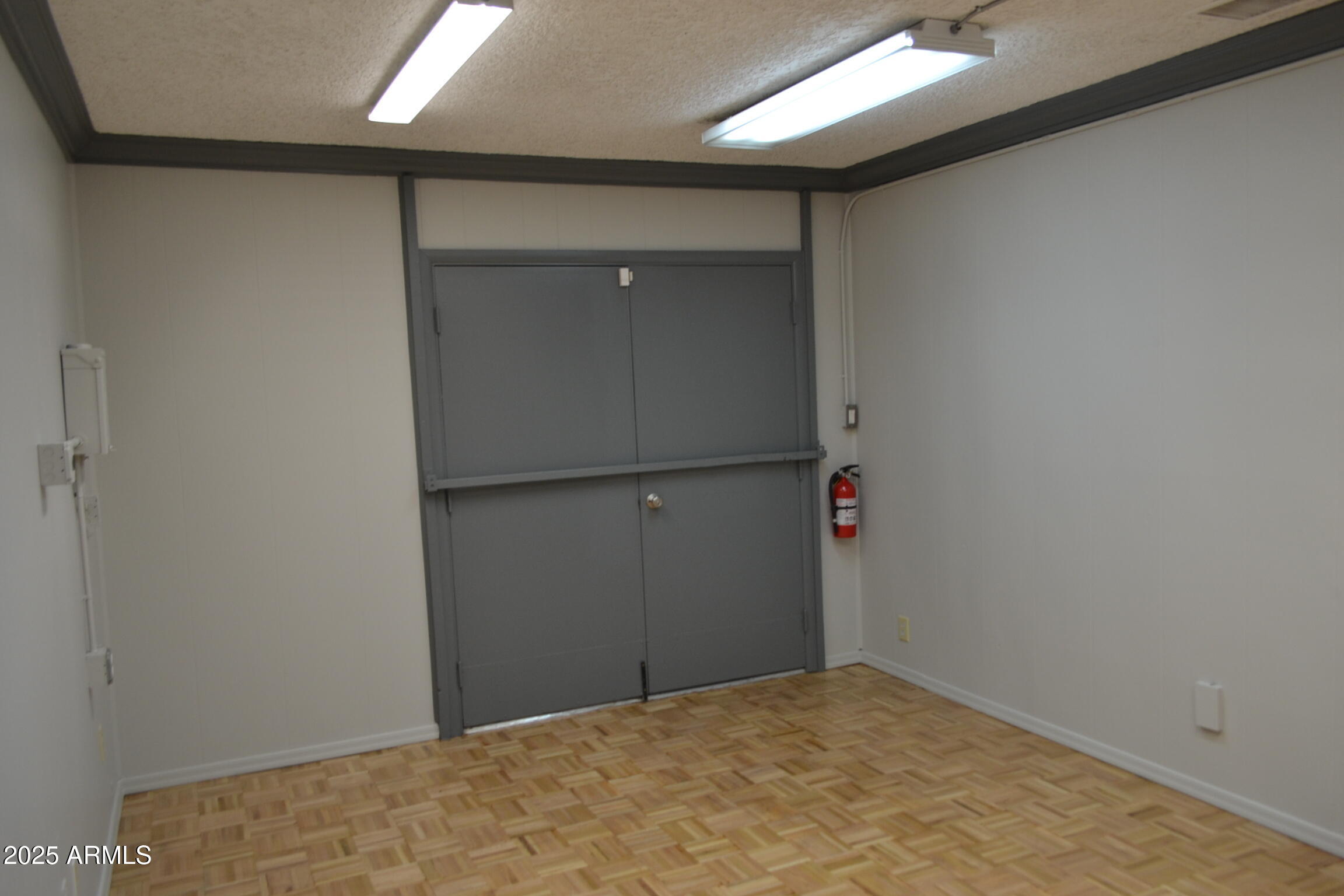 275 N PLAZA Drive