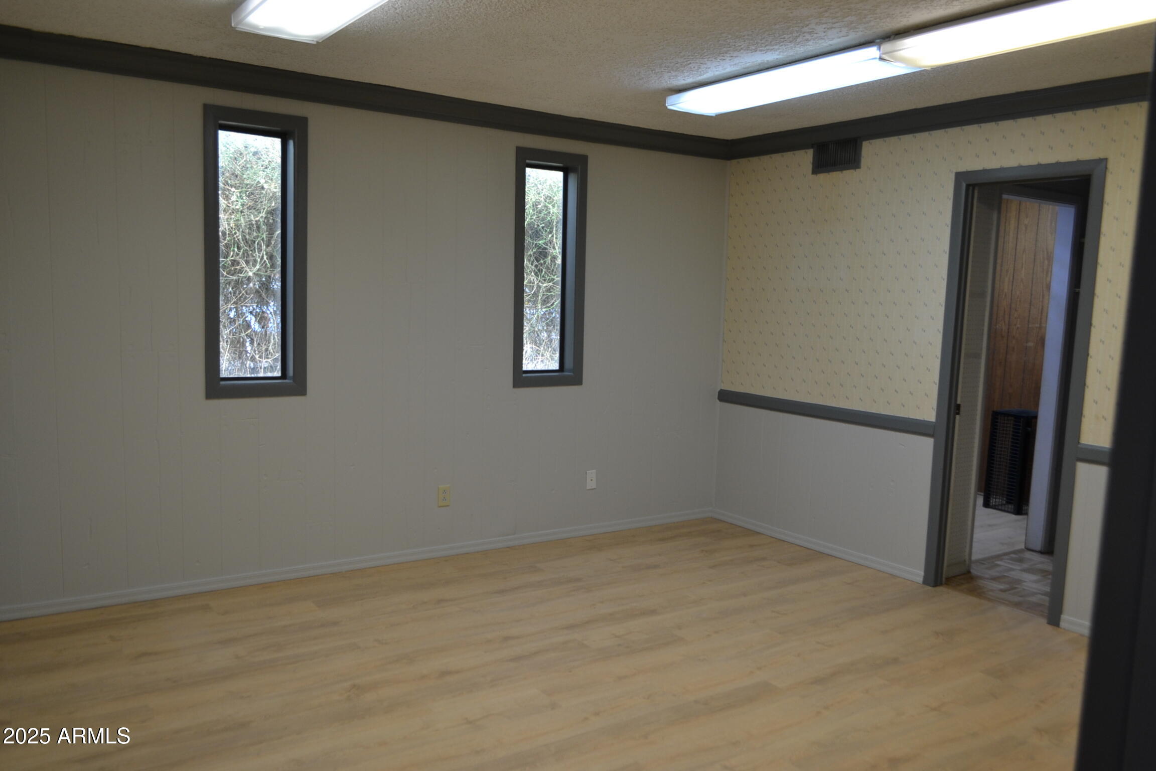 275 N PLAZA Drive