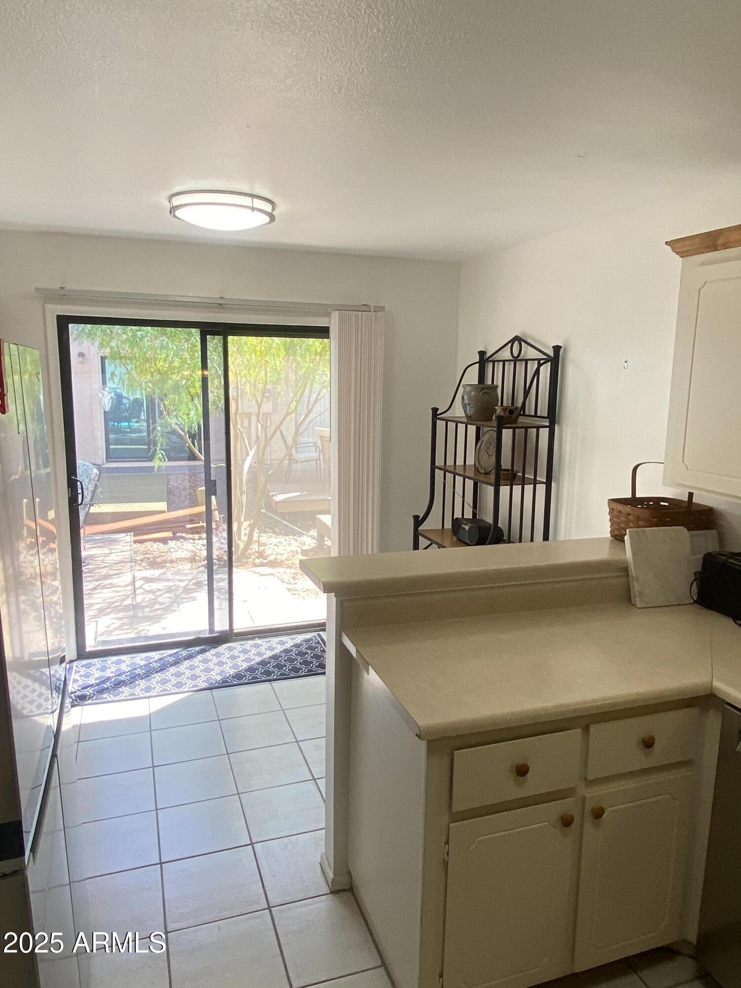 455 S DELAWARE Drive, 171