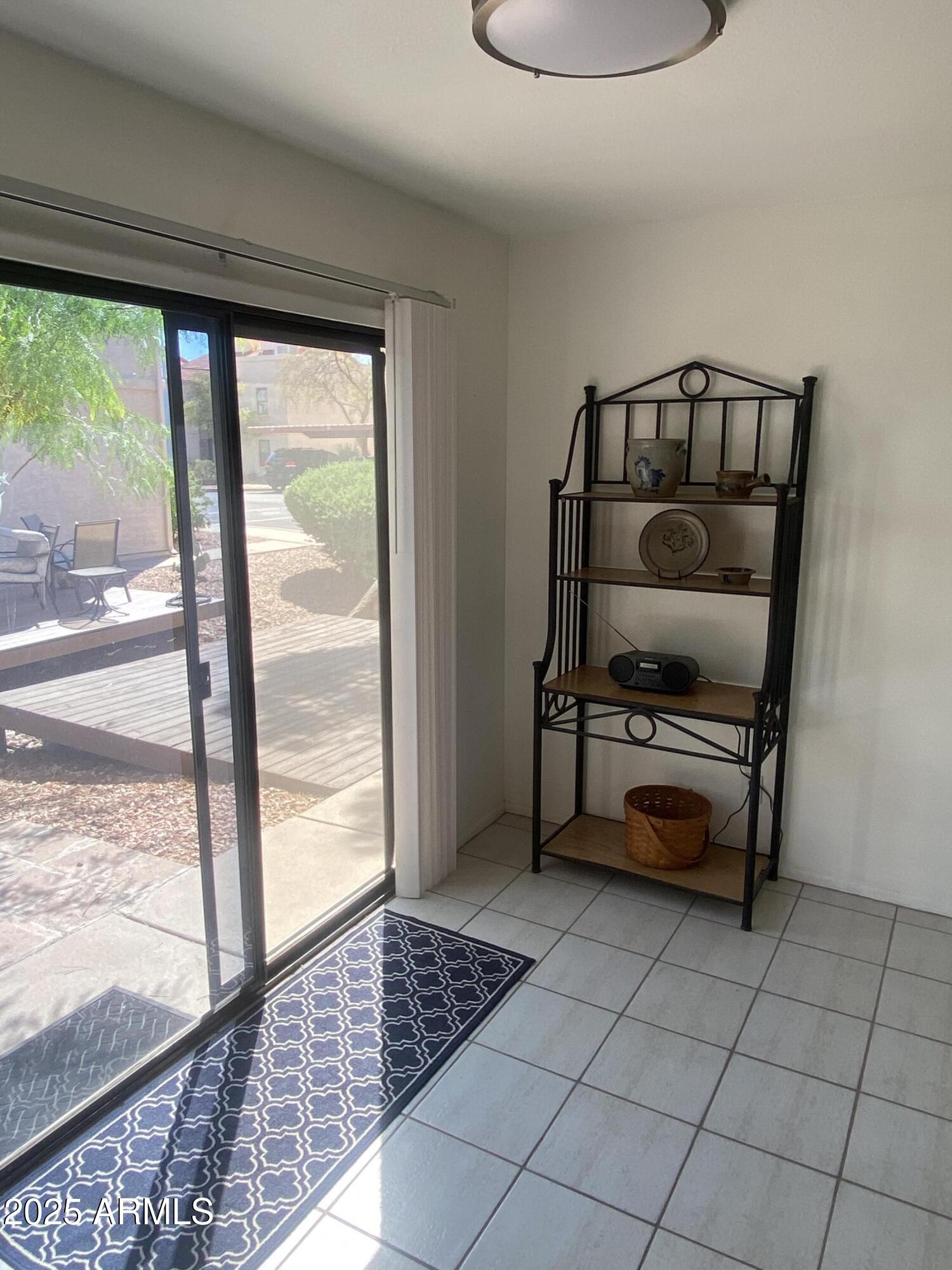 455 S DELAWARE Drive, 171