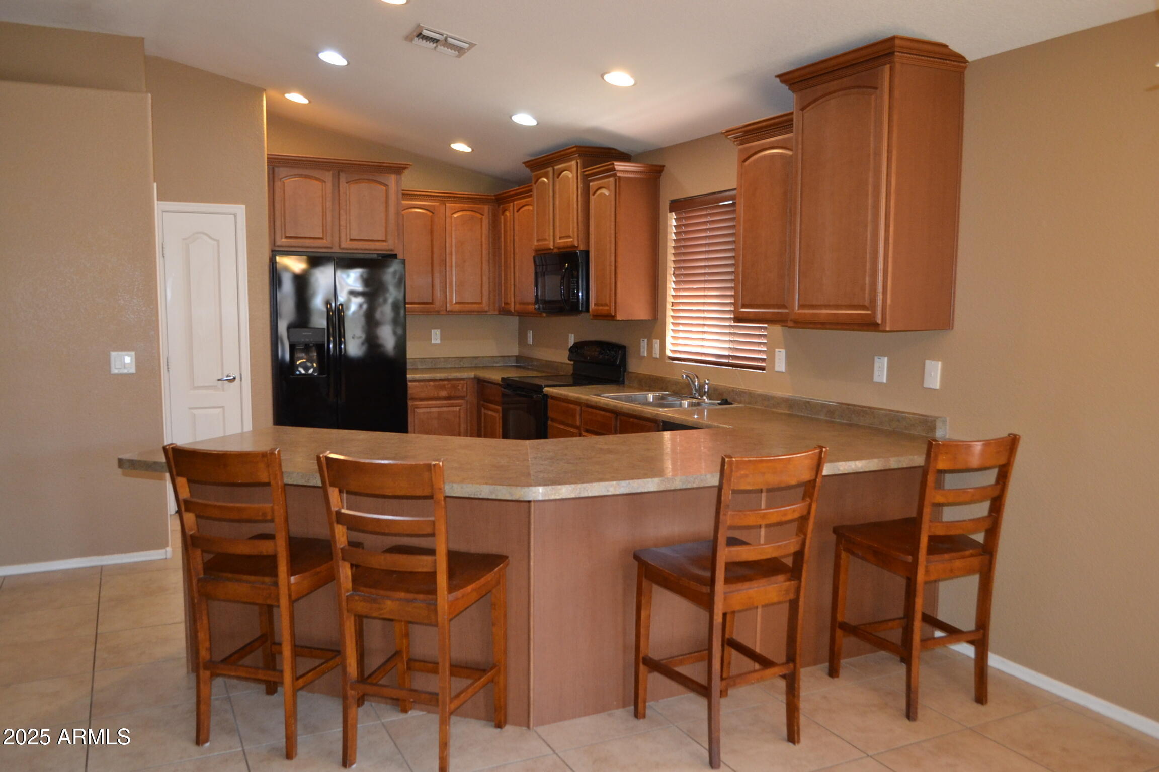 3406 S LUISENO Boulevard