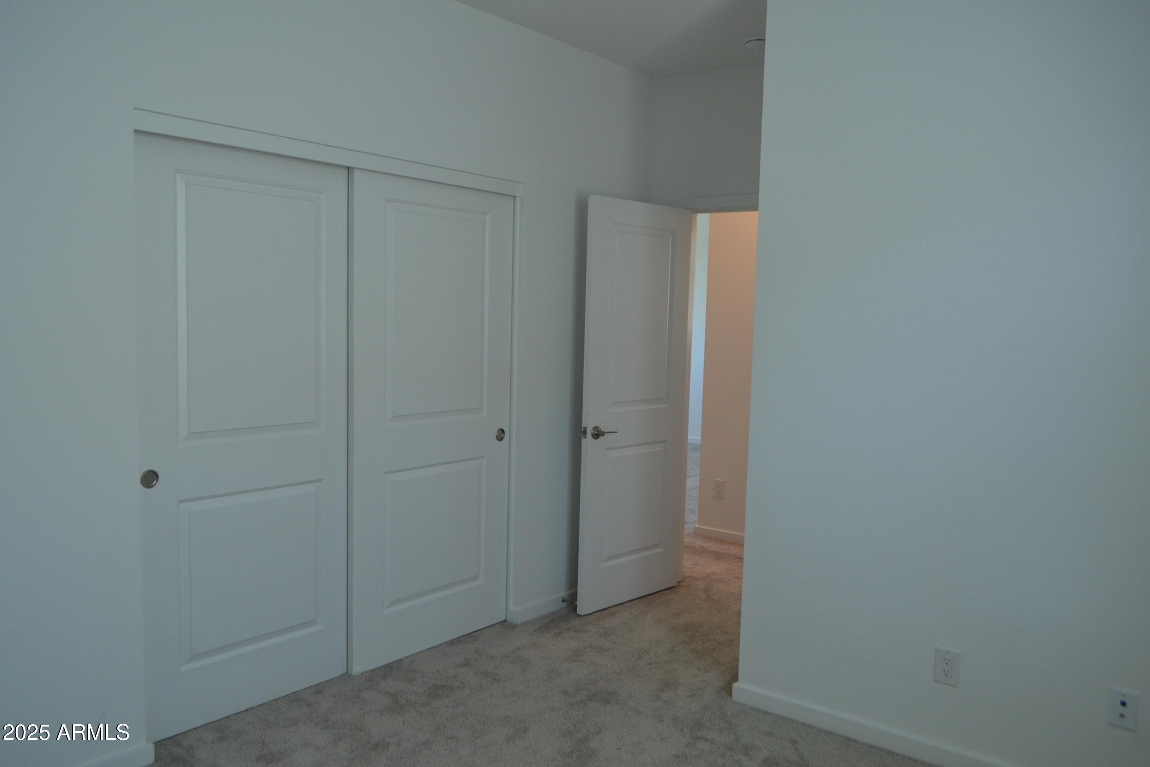 4808 S FERRIC