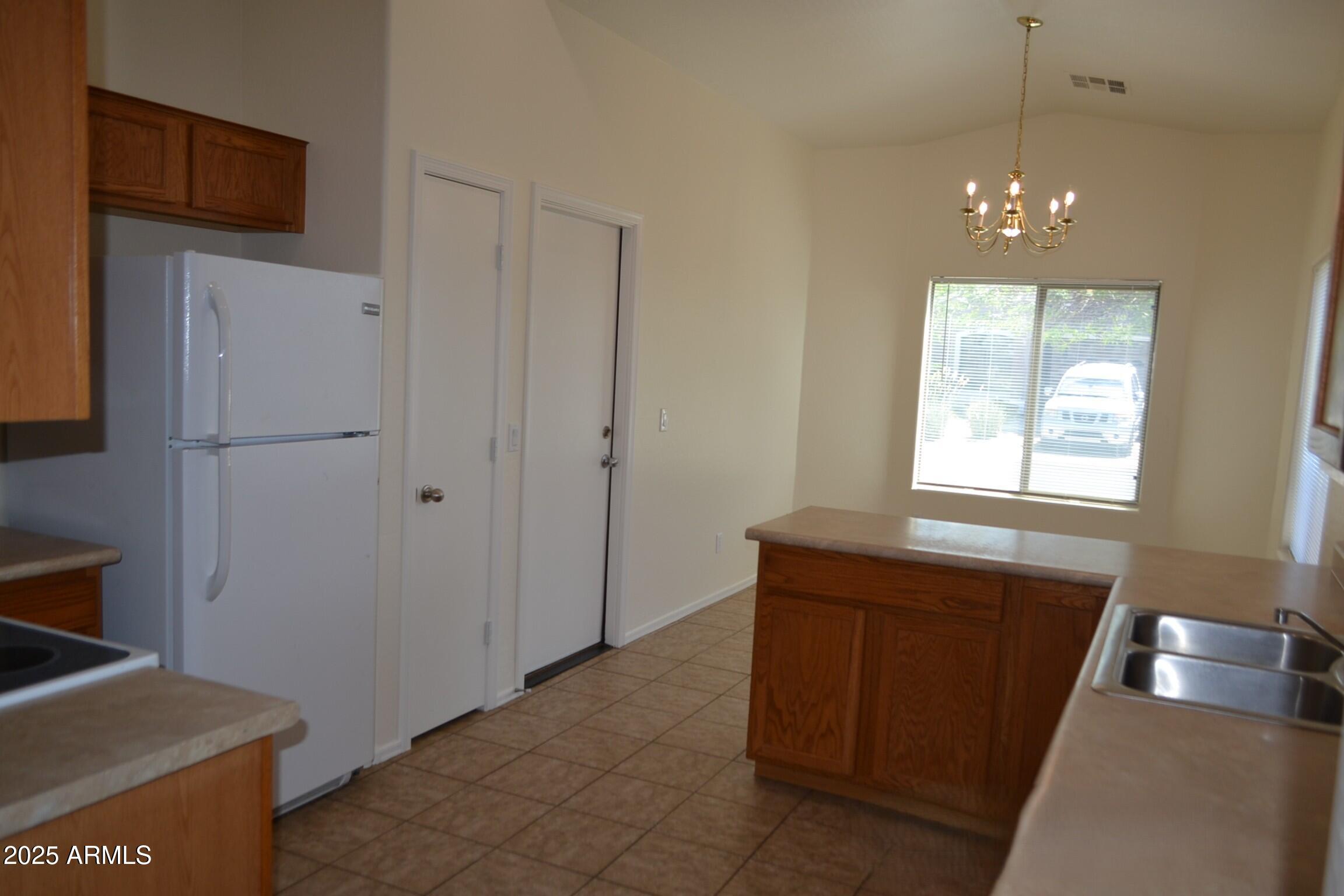 6746 E SUPERSTITION Way