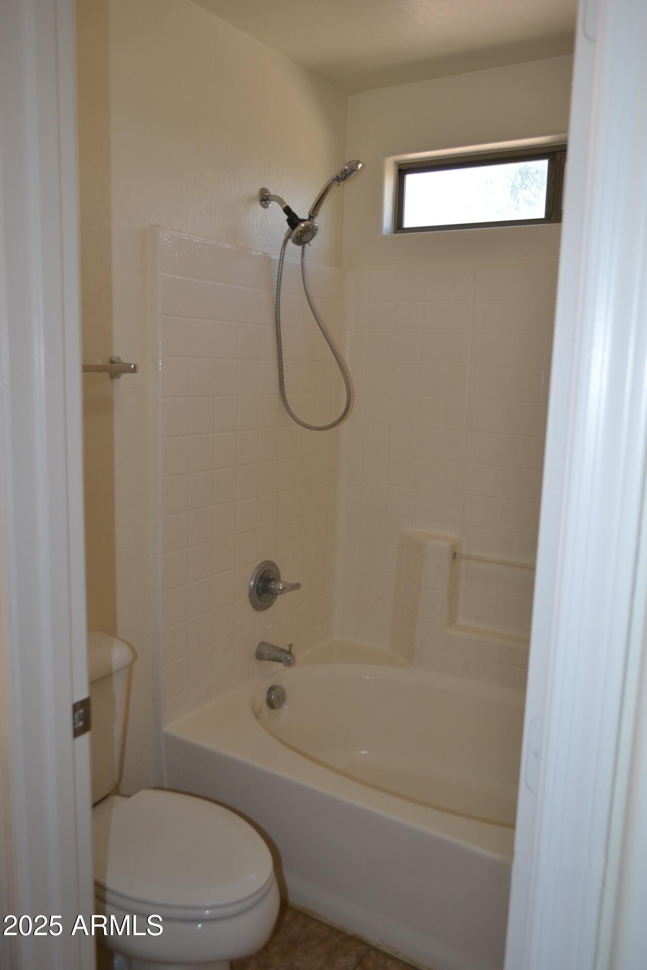 6746 E SUPERSTITION Way