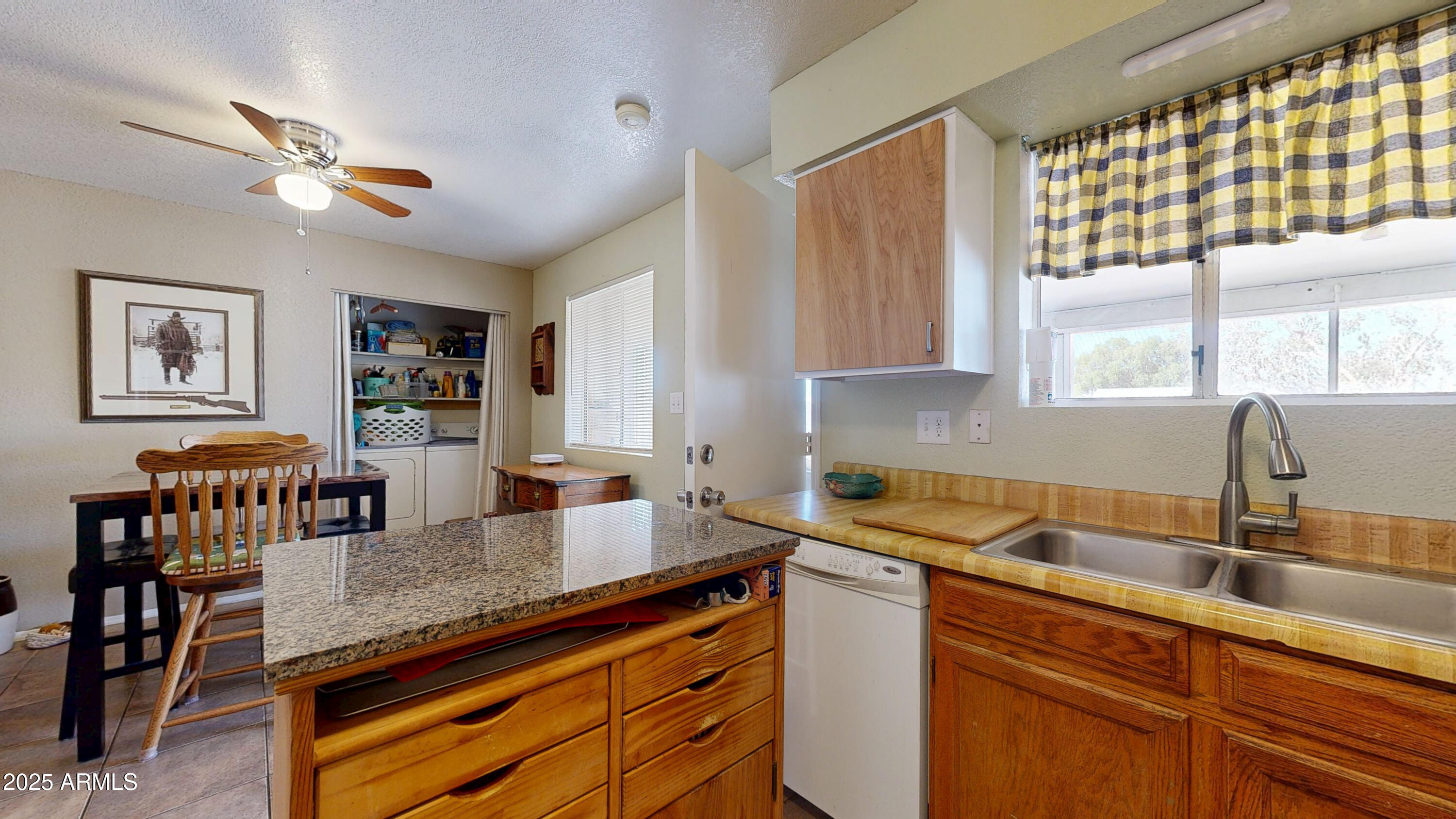 1162 S IRONWOOD Drive