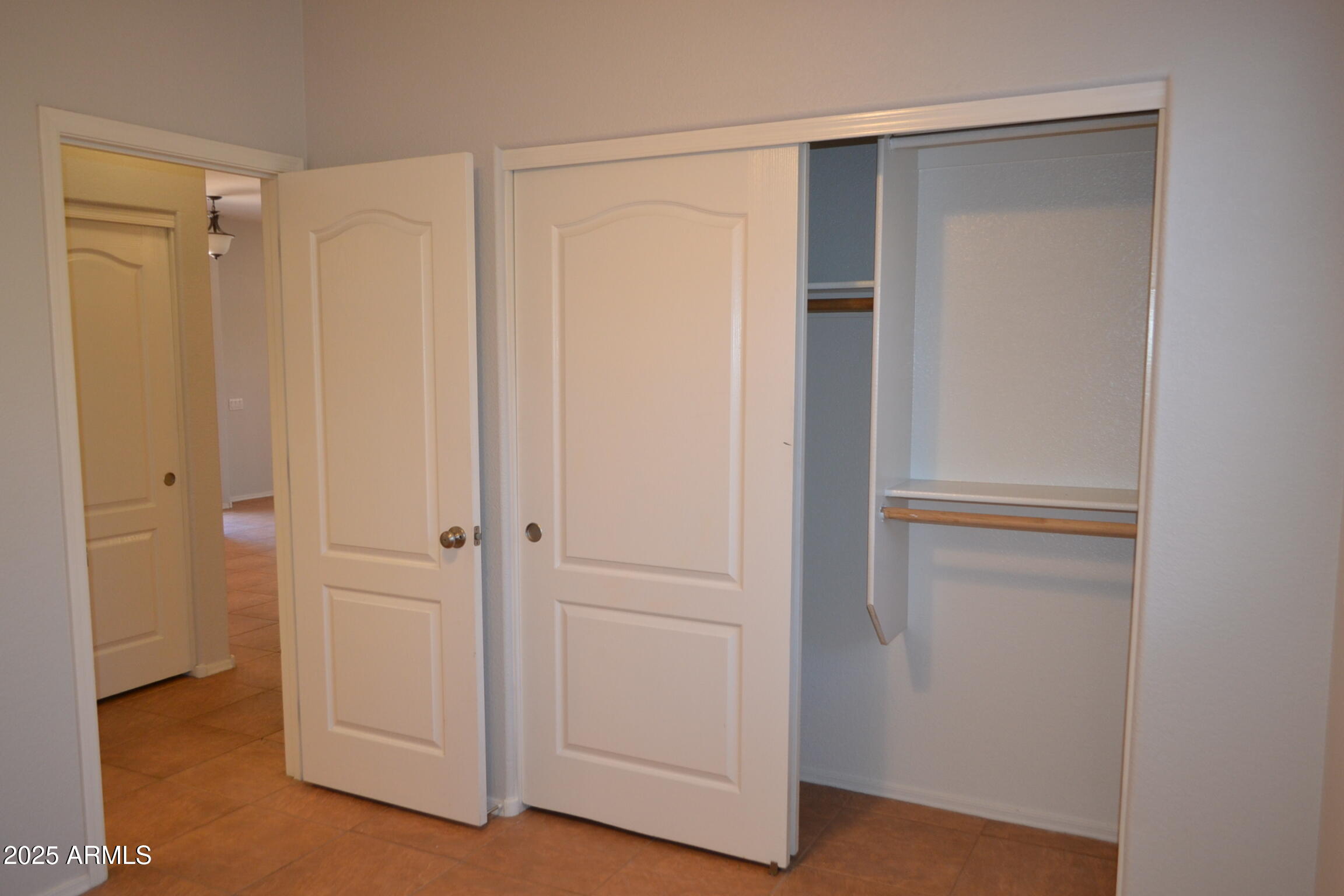 10372 E MEANDERING TRAIL Lane