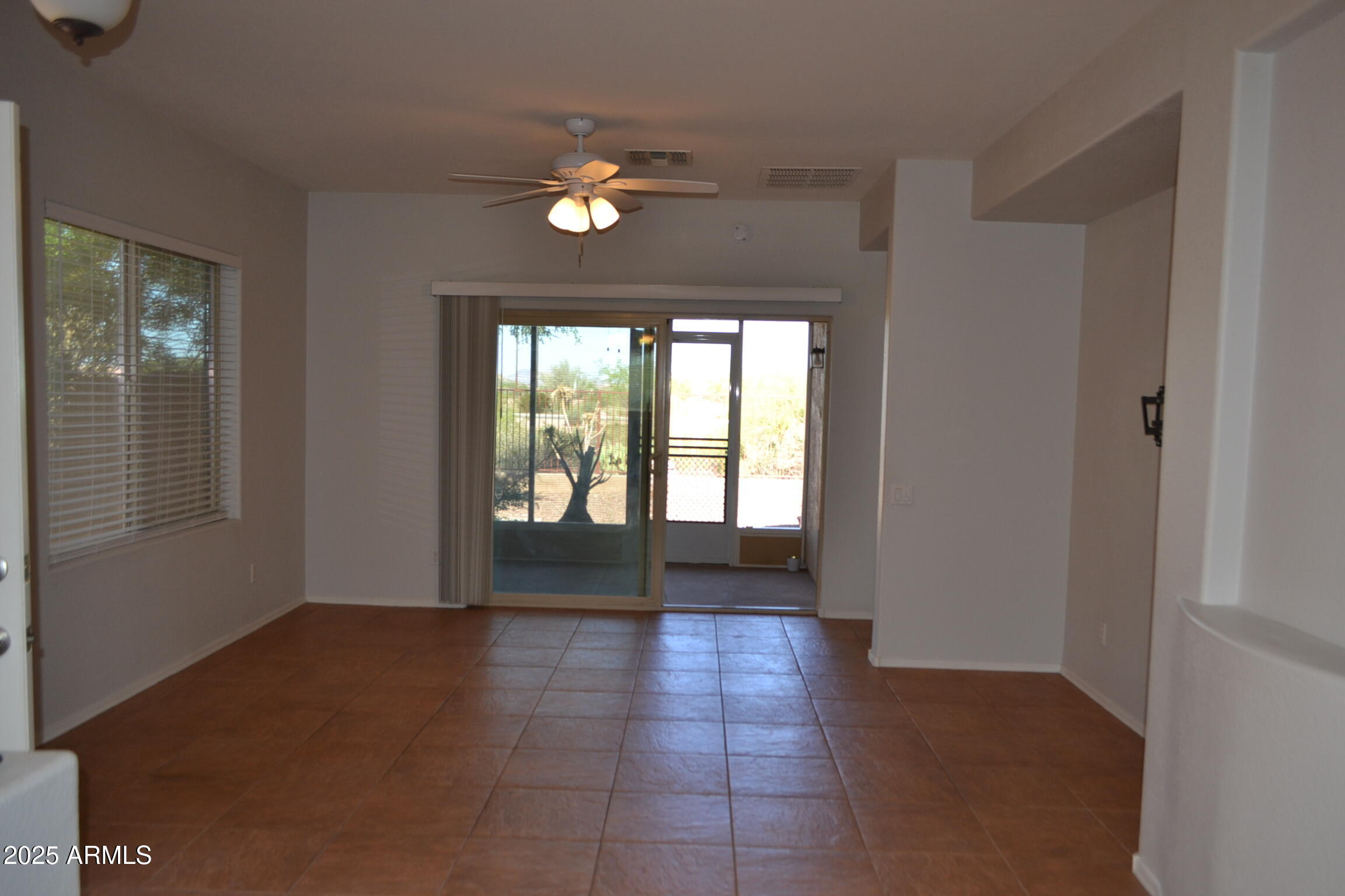 10372 E MEANDERING TRAIL Lane