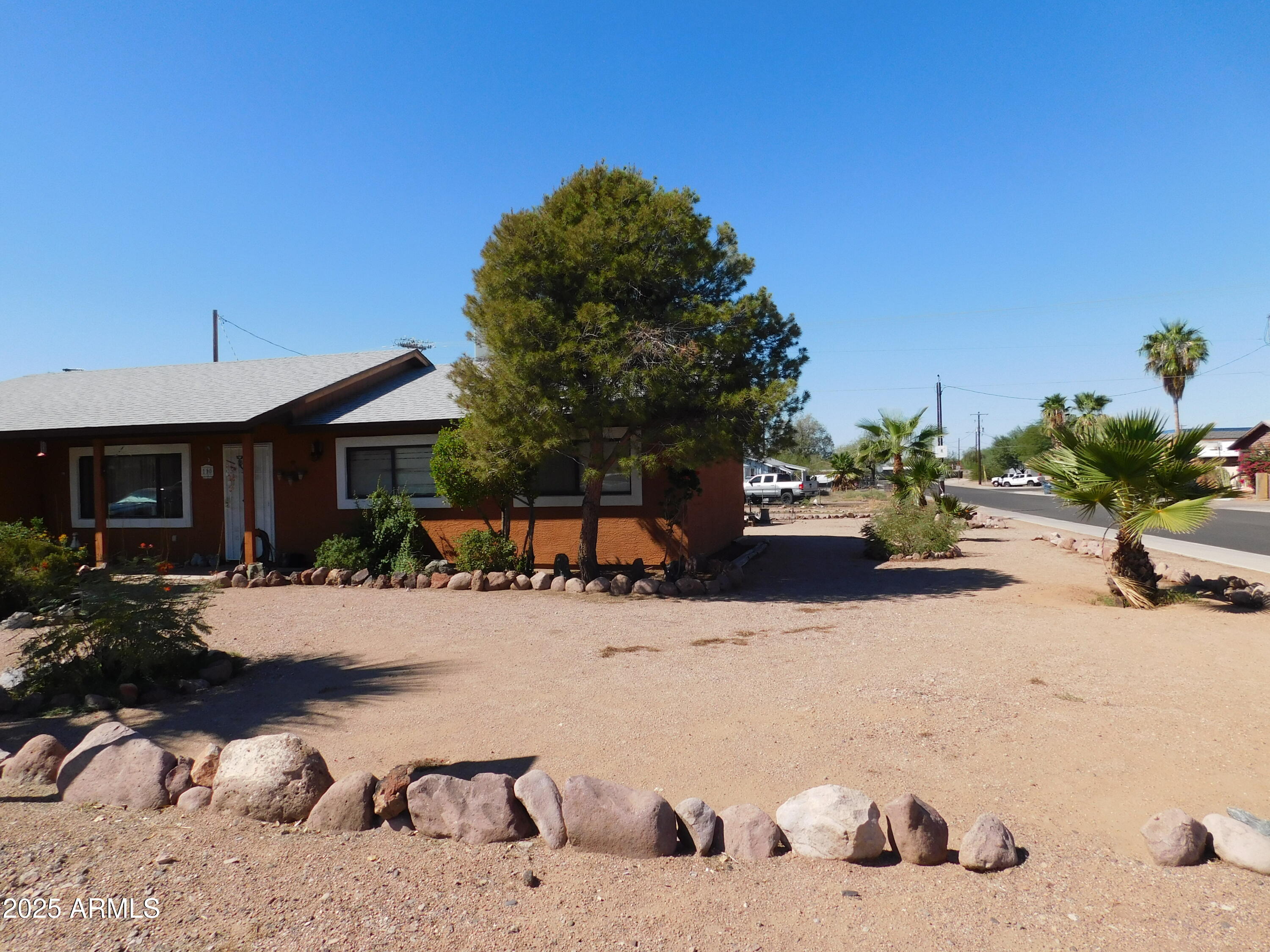 110 S PALO VERDE Drive, Apache Junction