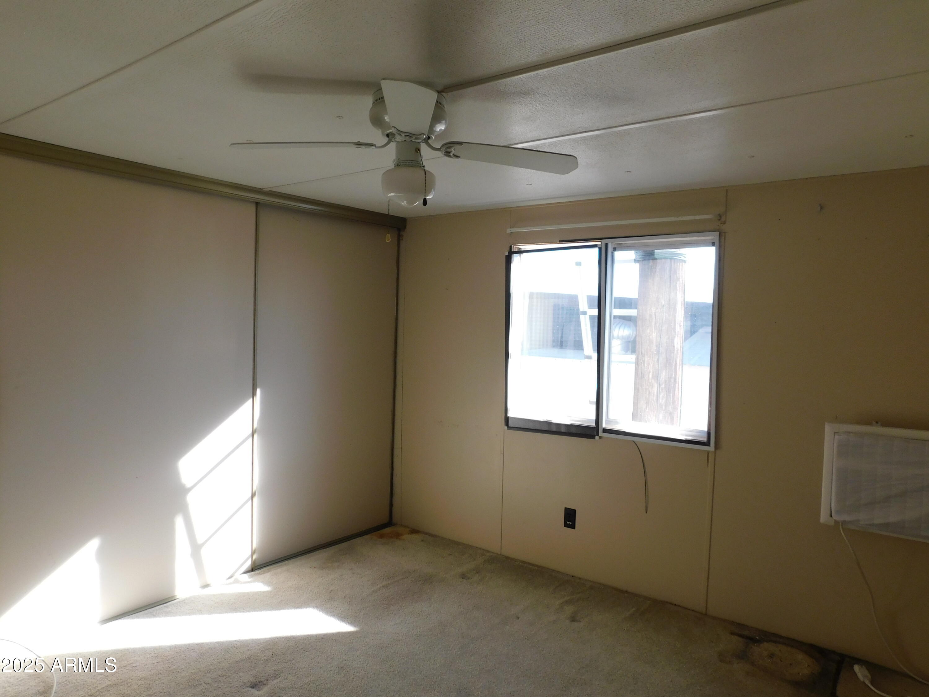 925 N Plaza Drive 32