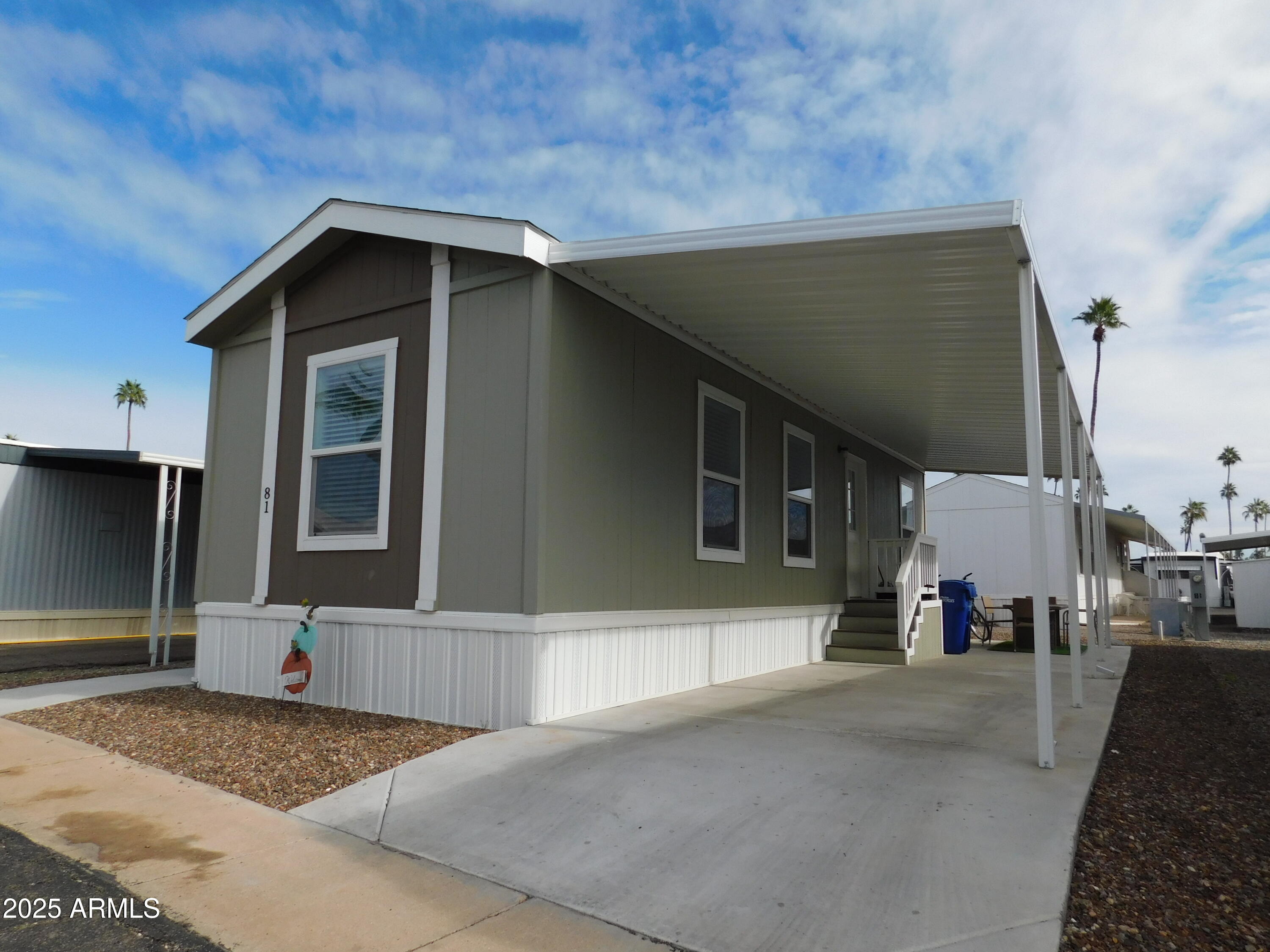 2701 E Allred Avenue 81