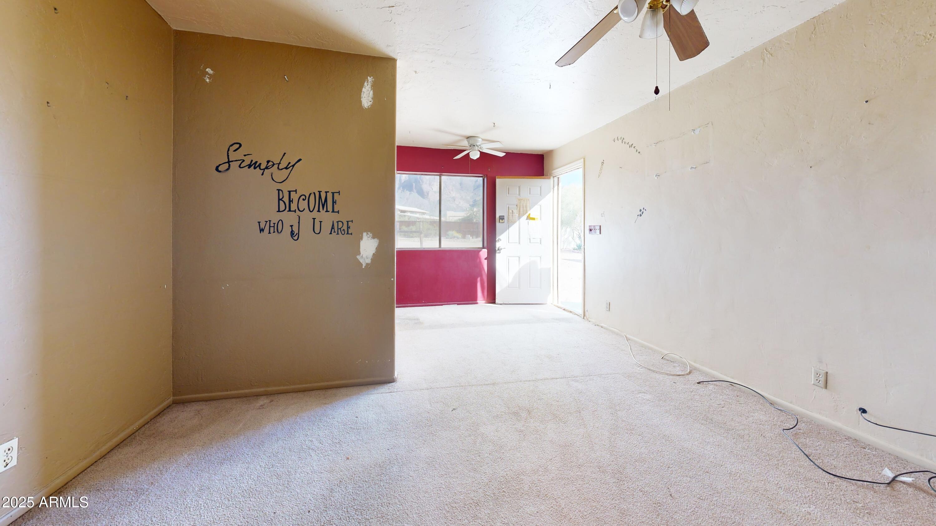 4671 E GREASEWOOD Street