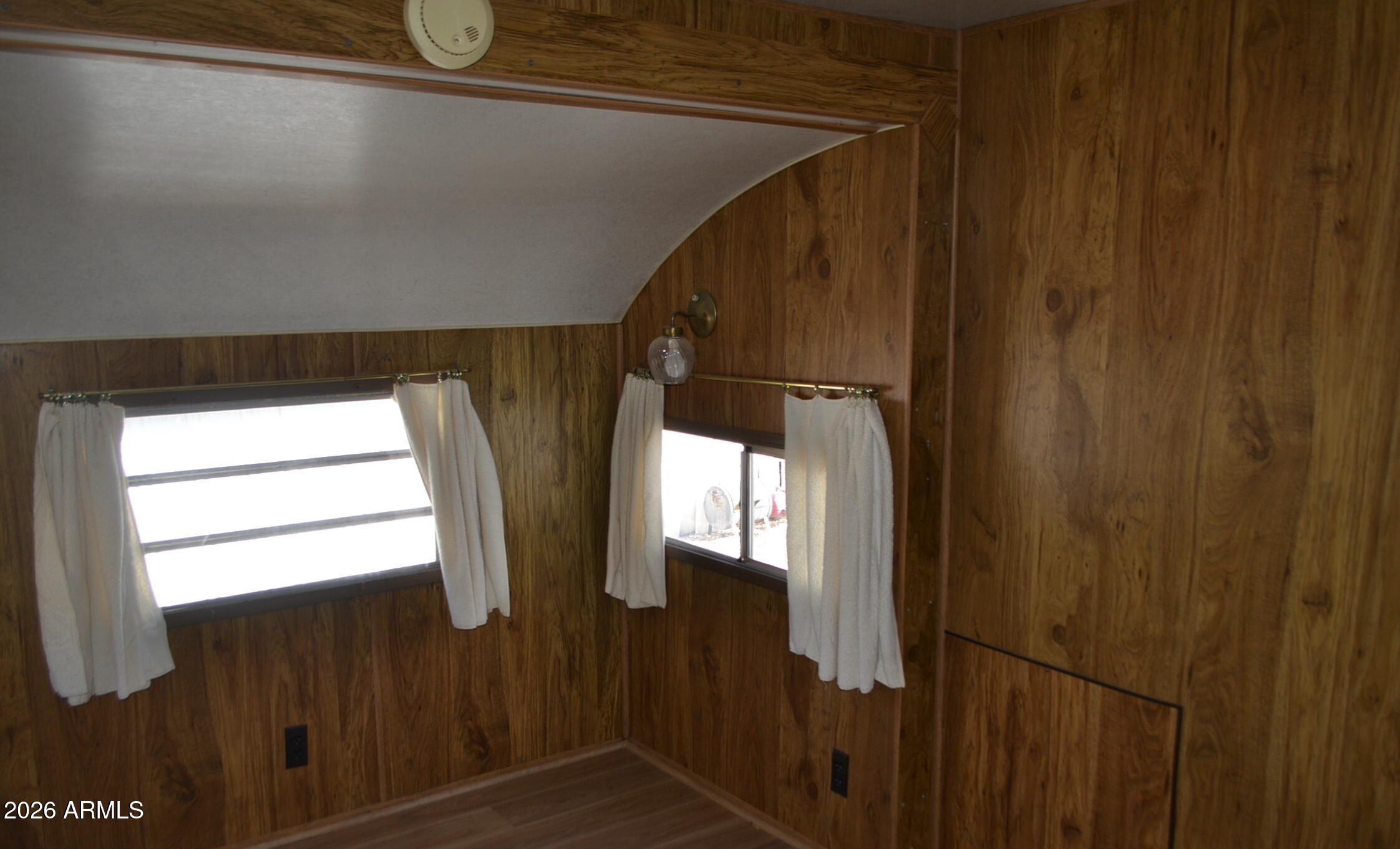 2185 W OHIO Street 5