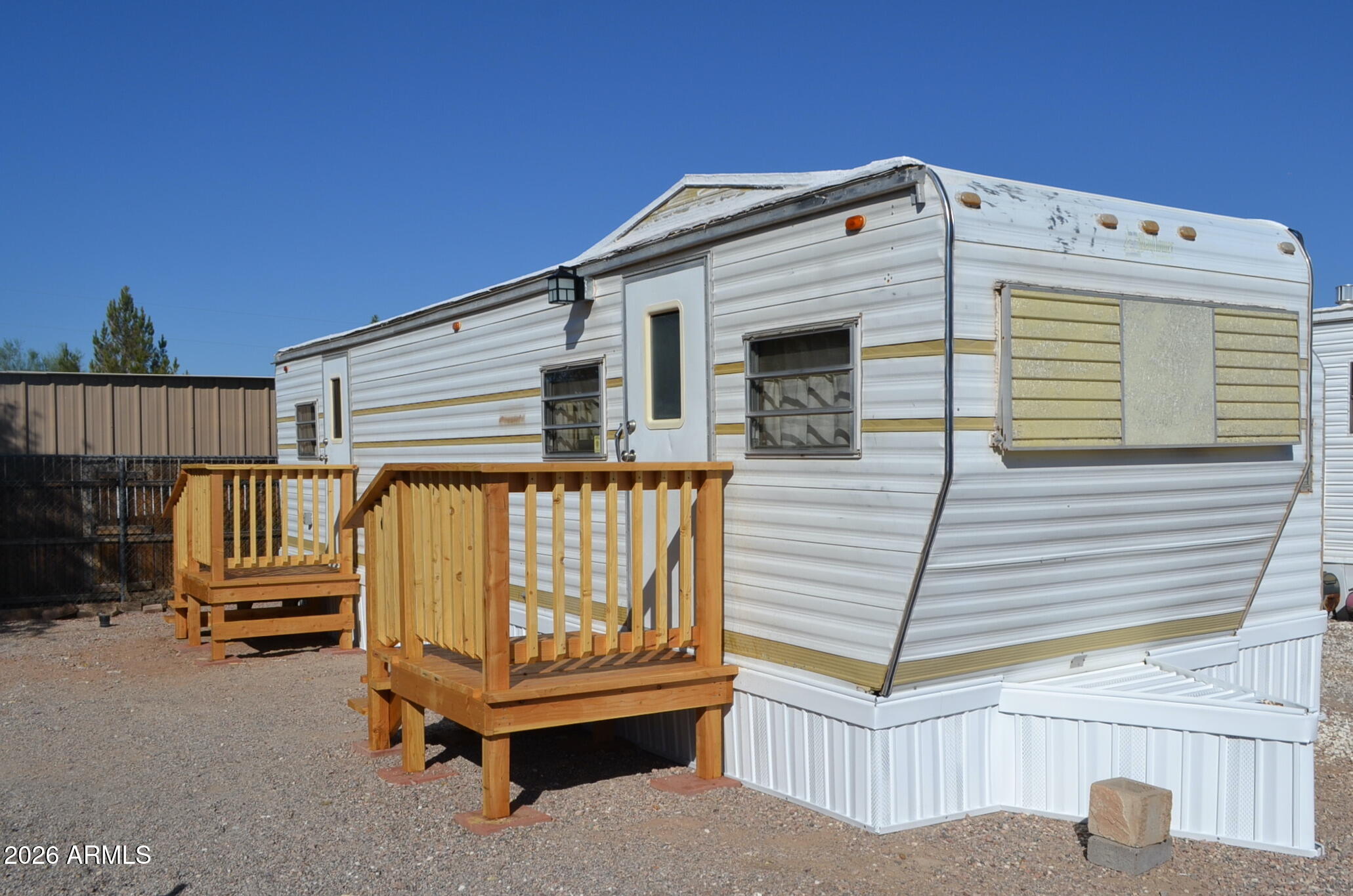 2185 W OHIO Street 5